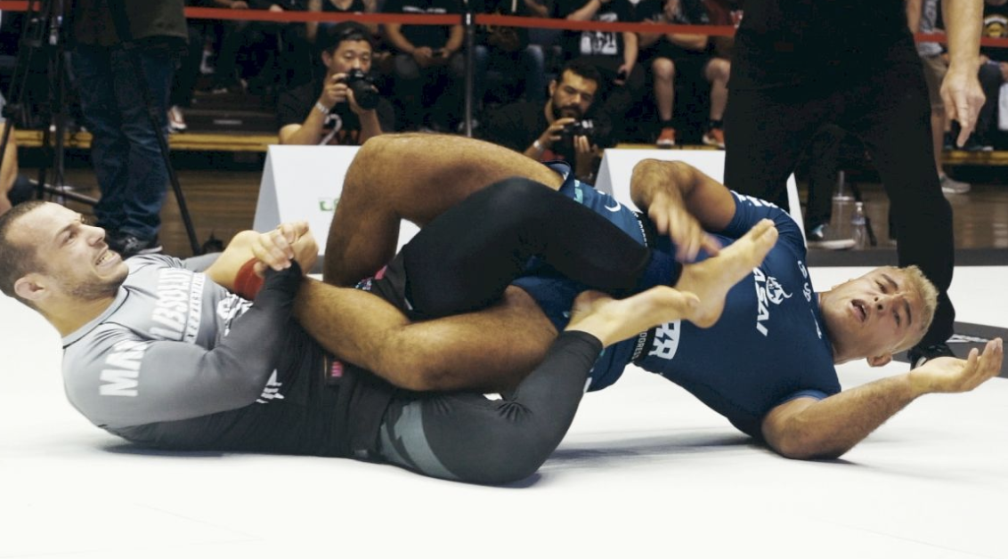 Entrainement de jiu-jitsu brésilien en NOGI et grappling.