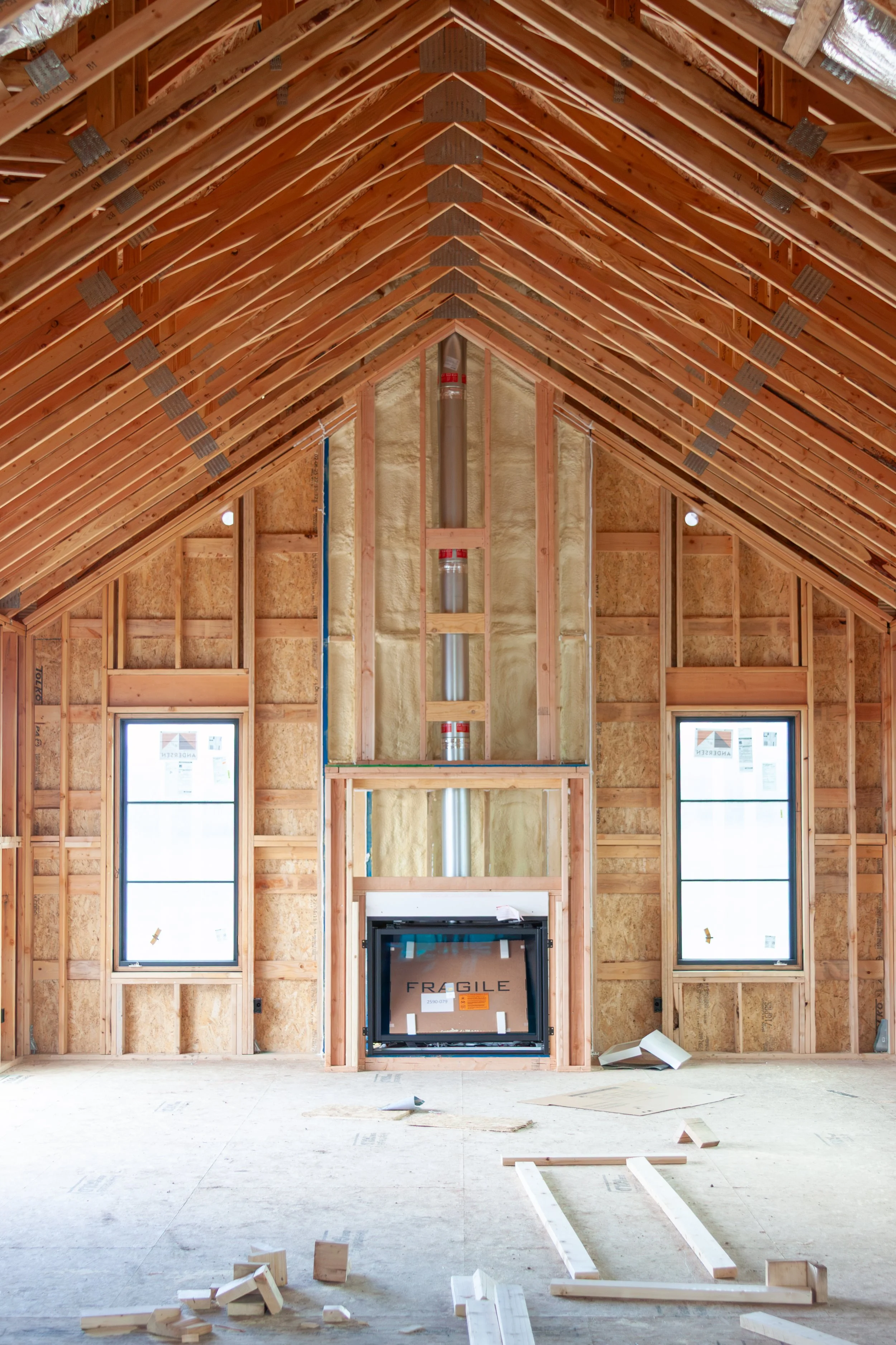 A sprawling 5,500-sf residence in southeast Bozeman. Vaulted Great and Dining Rooms provide stunning views of the Bridger Mountains.