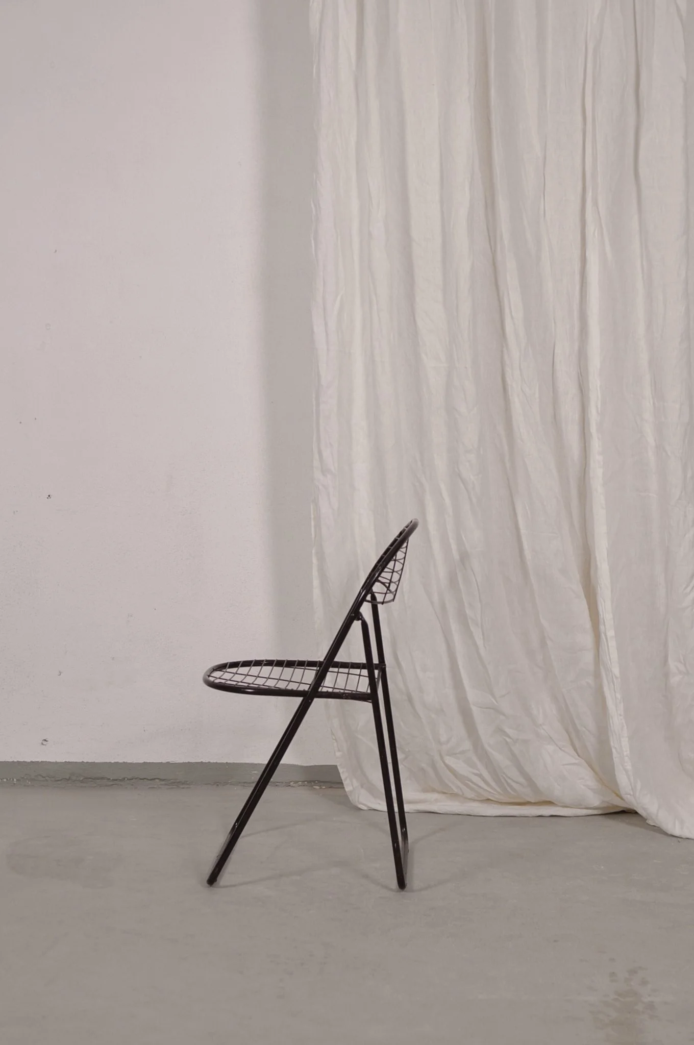  Gammelgaard metal folding chairs