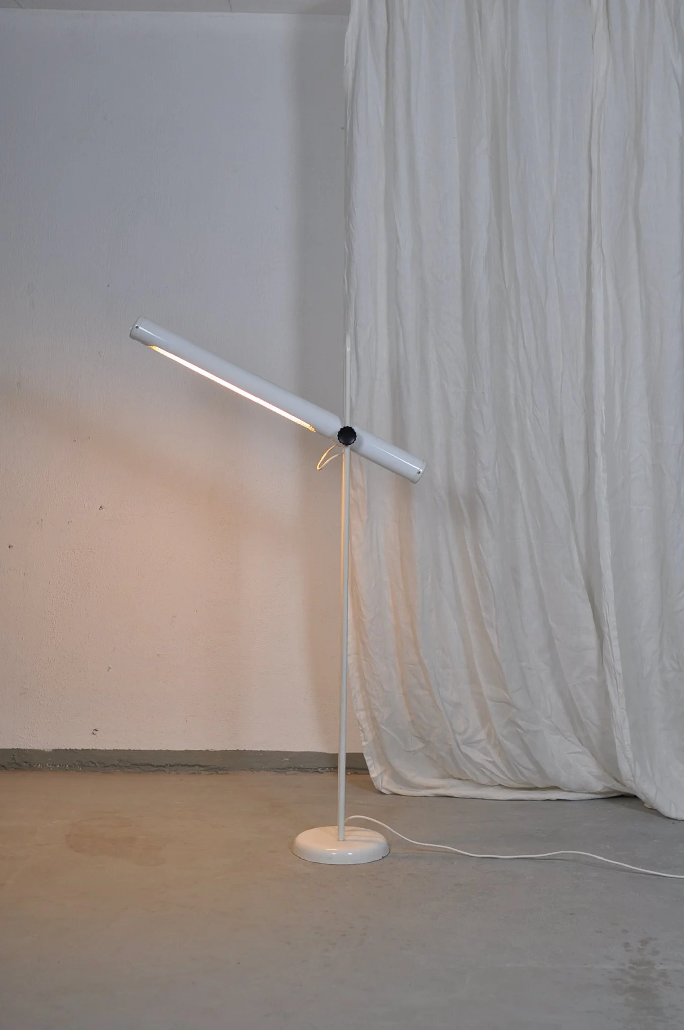 metal 1980 floor lamp