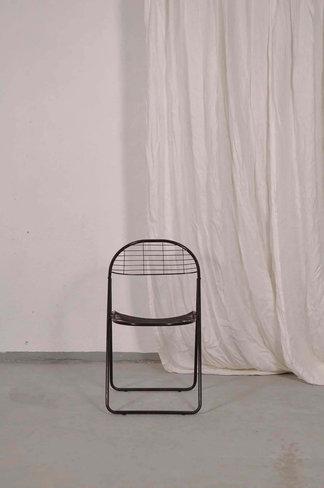  Gammelgaard metal folding chairs