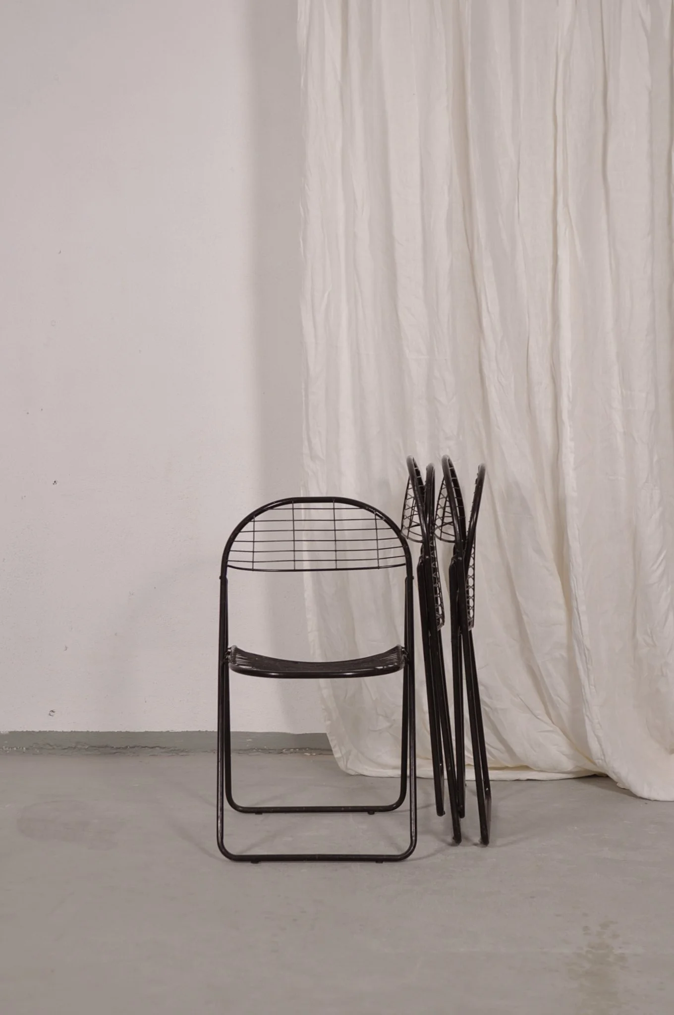  Gammelgaard metal folding chairs