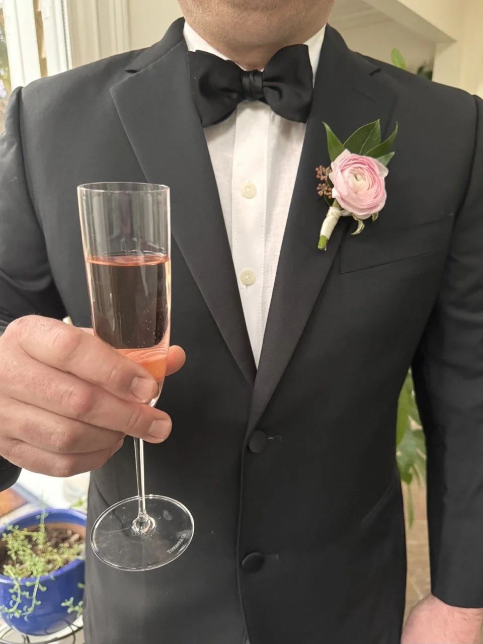 simply-florals-atlanta-pink-grooms-boutonniere.jpeg