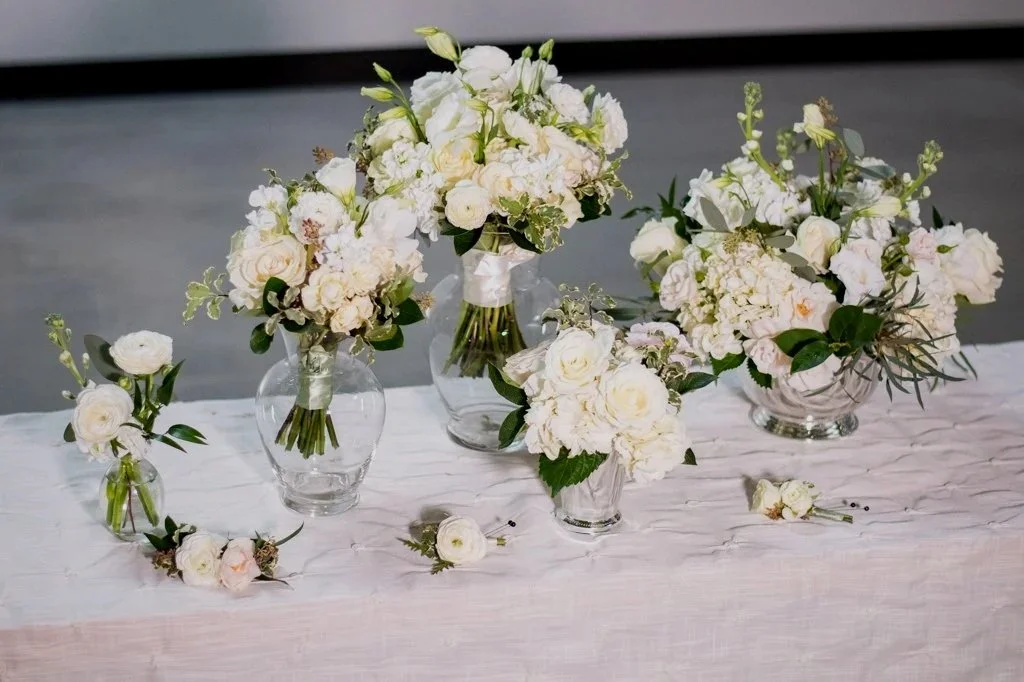 simply-florals-atlanta-arial+white+group-002.jpg