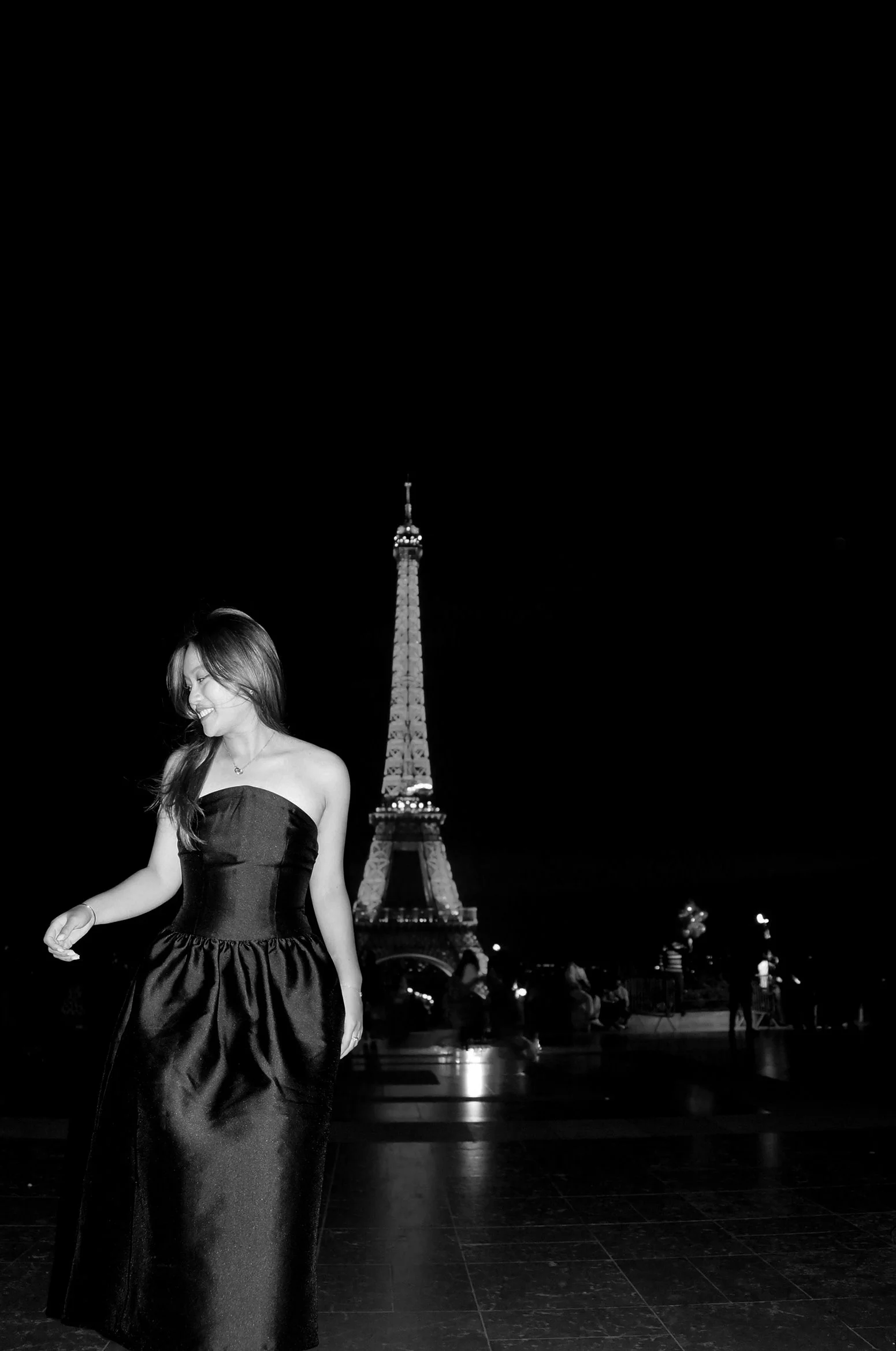 Editorial shoot—PARIS EIFFEL TOWER 2026 