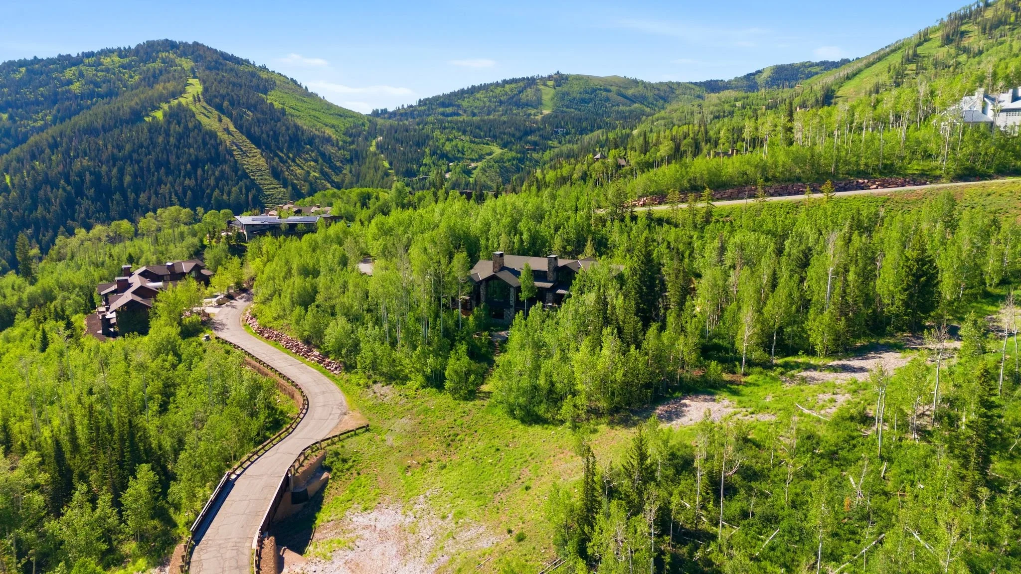22_DJI_20260611092407_0817_D.jpg