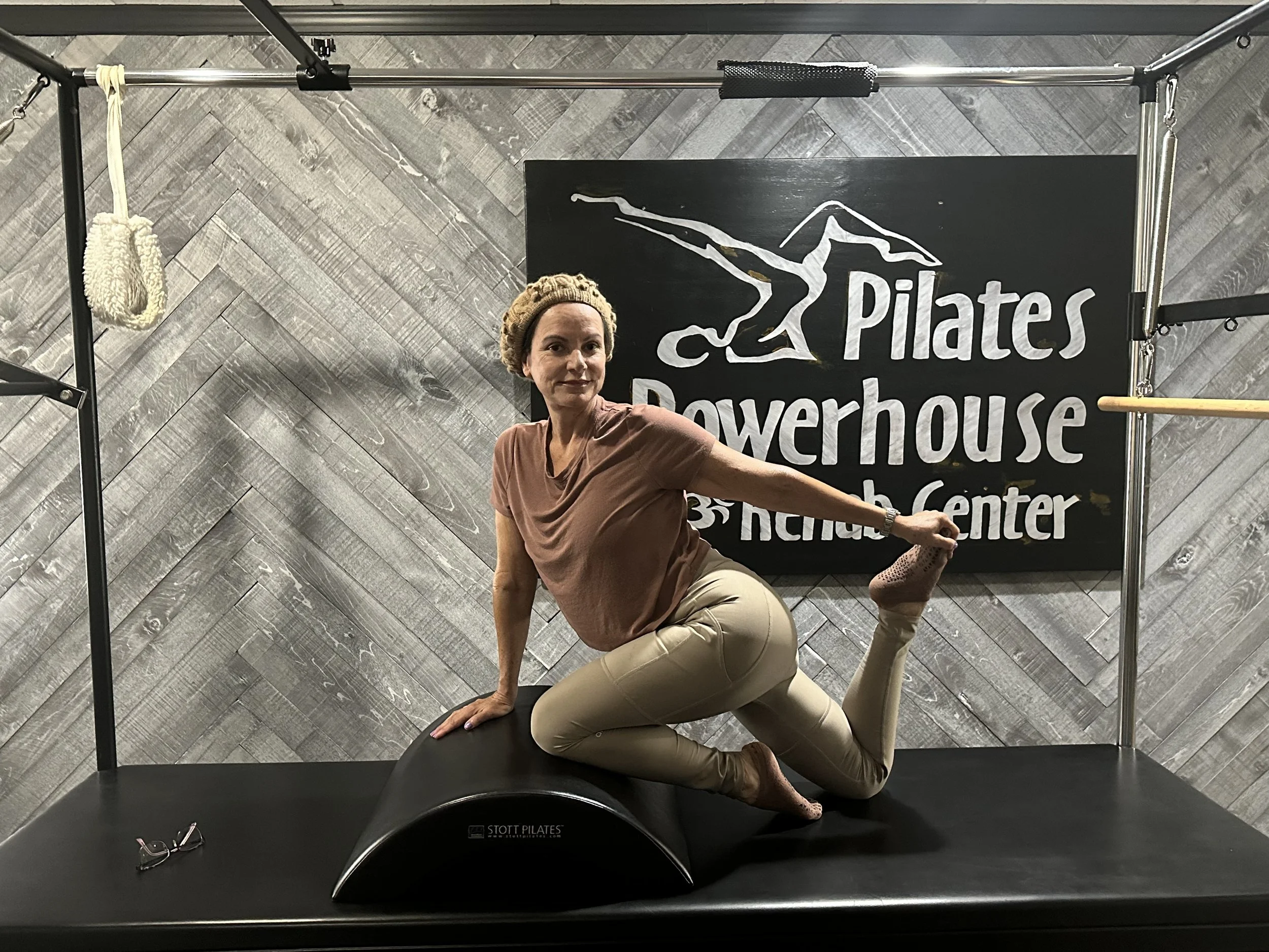 Annabelle Freer| Instructor at St. Petersburg's premier Pilates and rehab studio | Reformer equipment, group Pilates classes, injury recovery training, and condition-specific sessions at Pilates Powerhouse & Rehab Center.