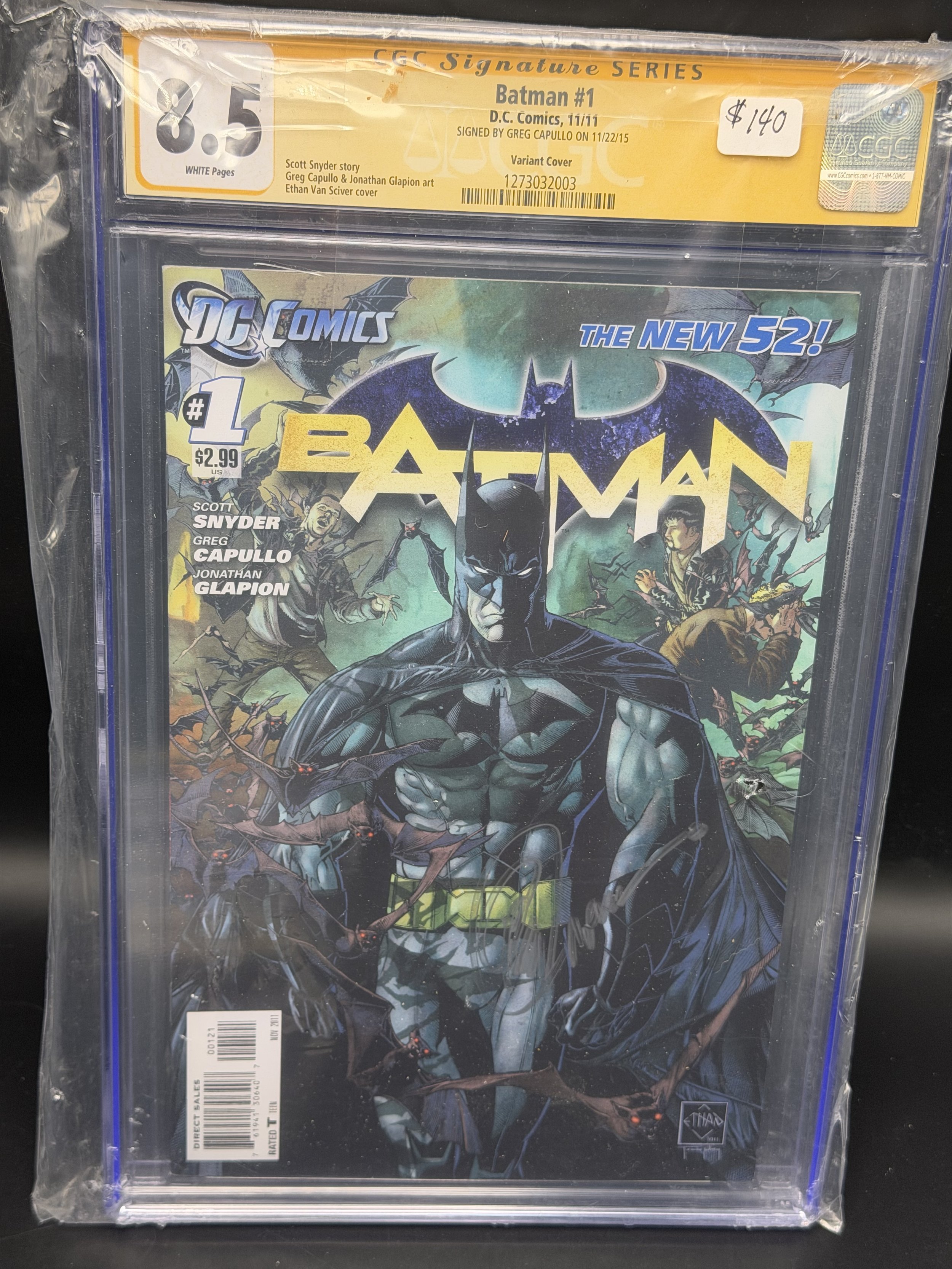 Batman #1 (2011) – Ethan Van Sciver Variant Cover – CGC 8.5 Signature Series