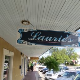 lauries.jpg