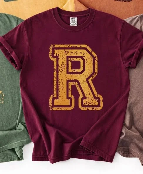260621B Basic T-Shirt - School Letters - R.jpg