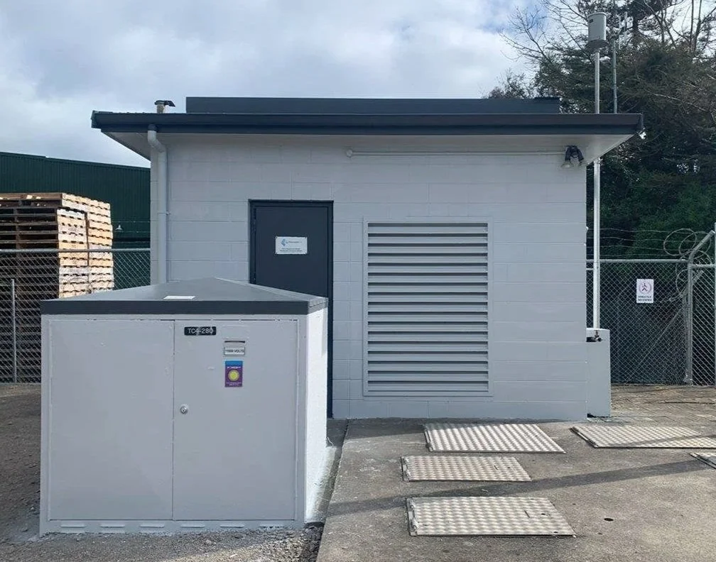 Commercial building exterior repaint, Tauranga