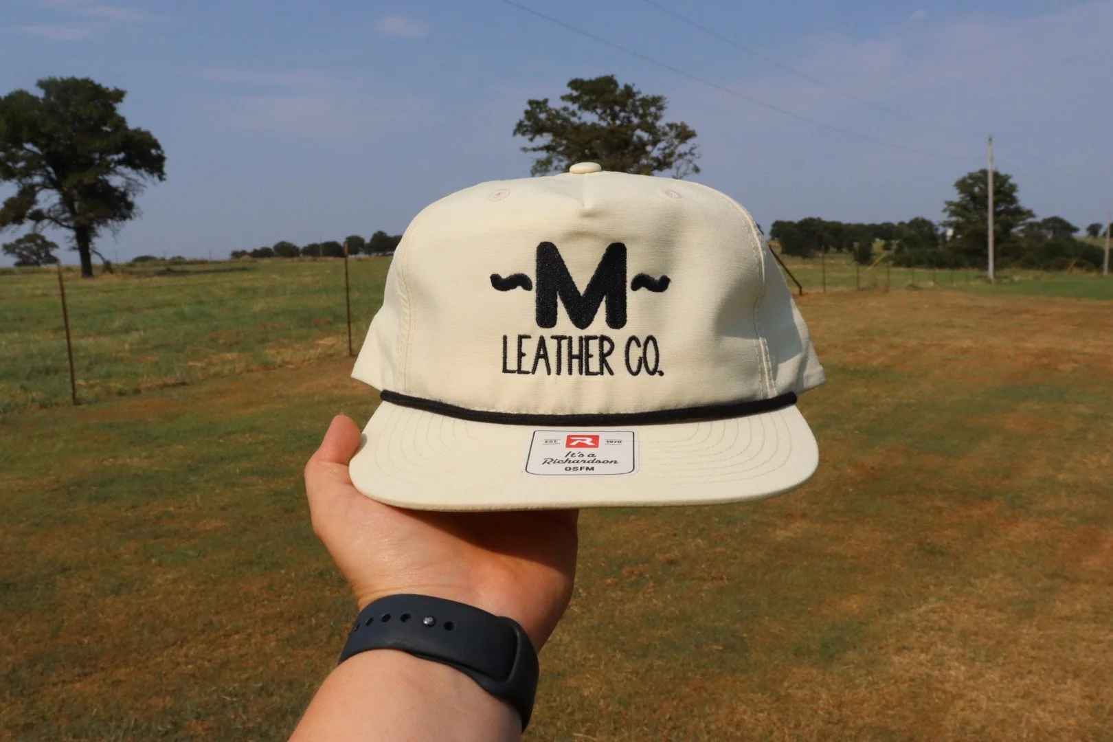 Flying M Hat (Beige)