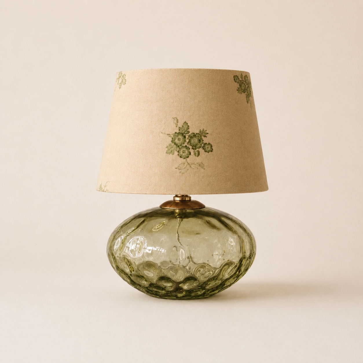 Joallière Floral Table Lamp