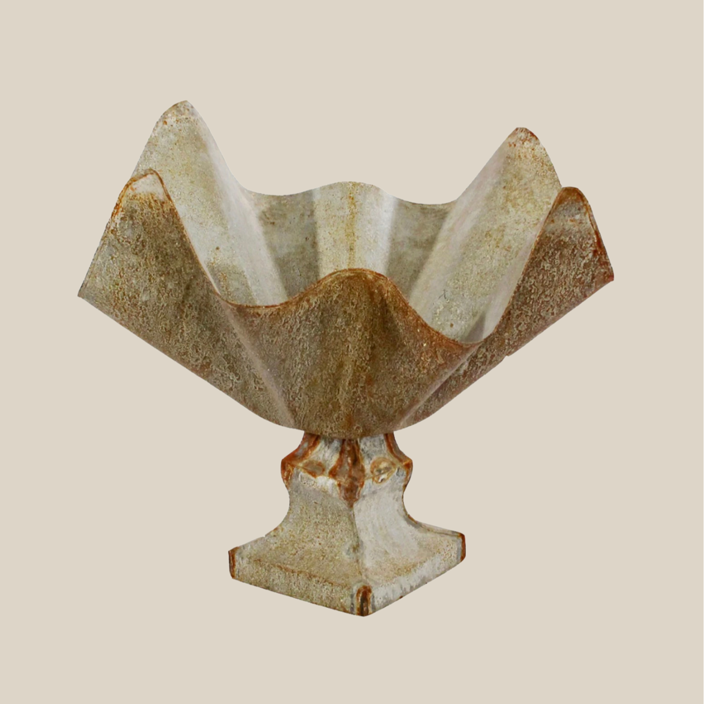 Kerchief Planter with Base