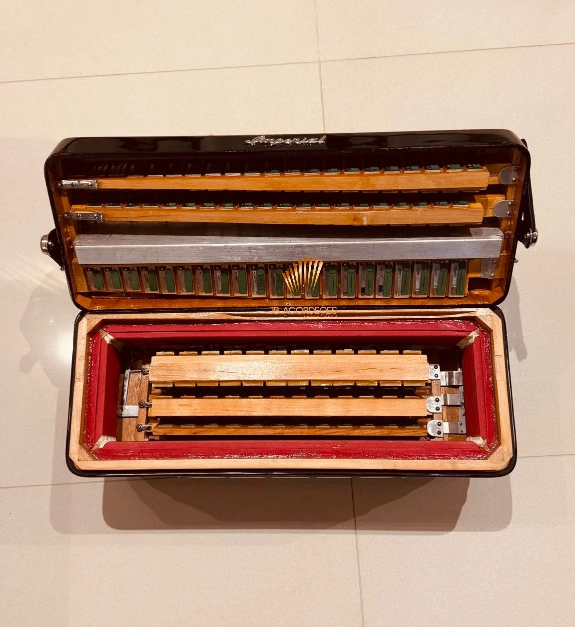 46feecae-c75d-49c6-a8f9-f9110f0c9a14.jpg