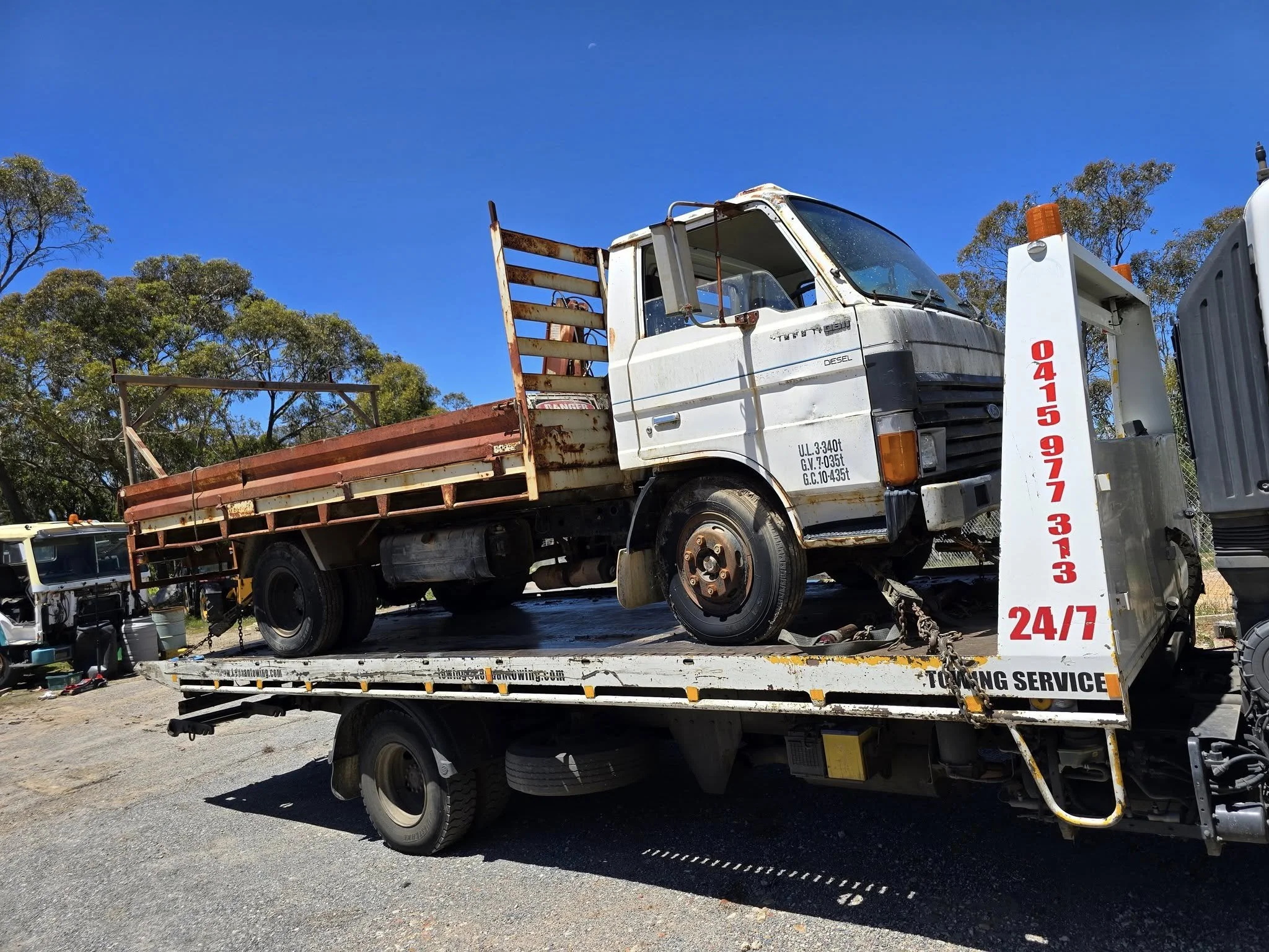 Kenaan Towing, moving big trucks