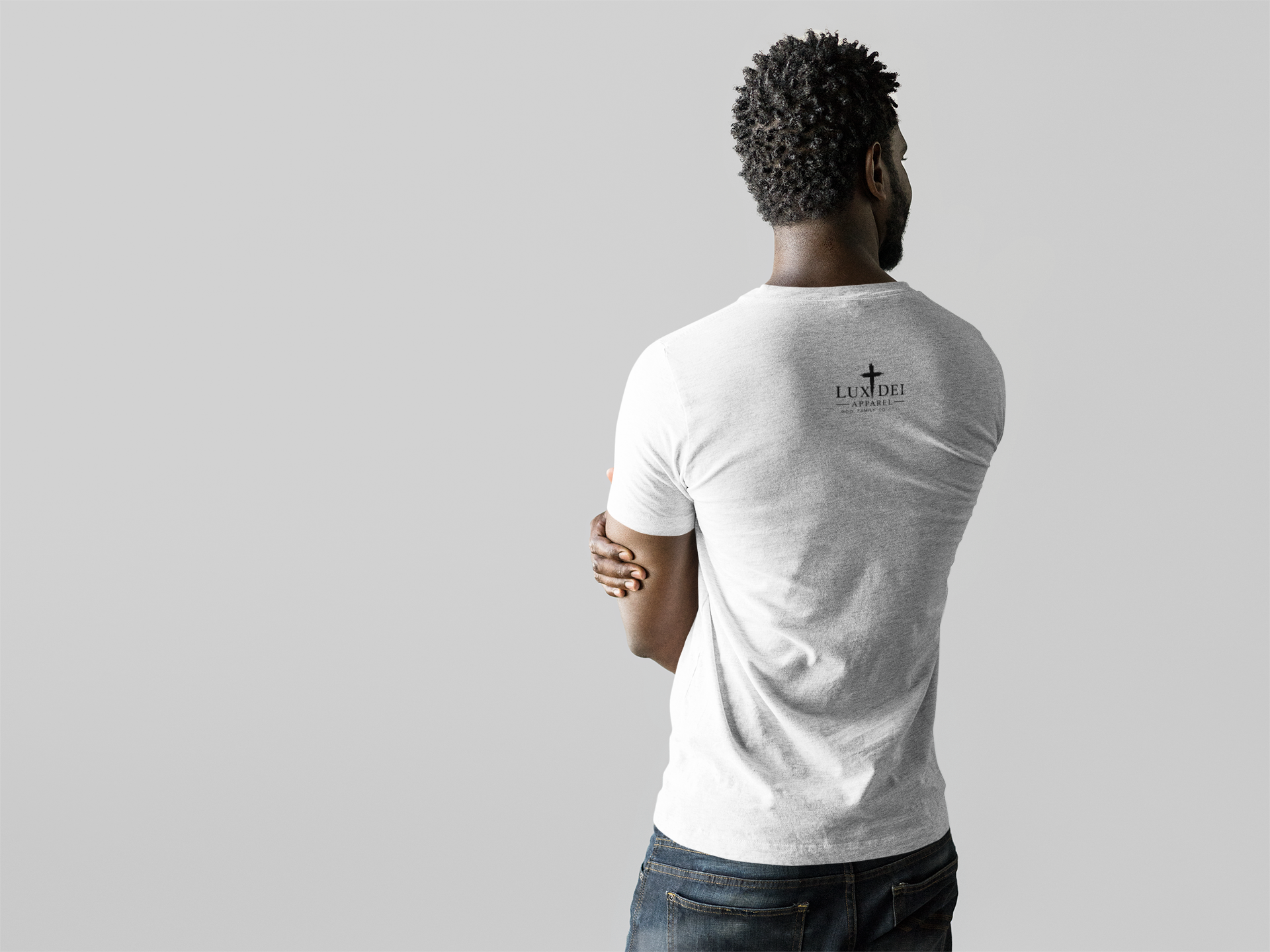 back-of-a-black-man-wearing-a-tshirt-mockup-a9835b.png