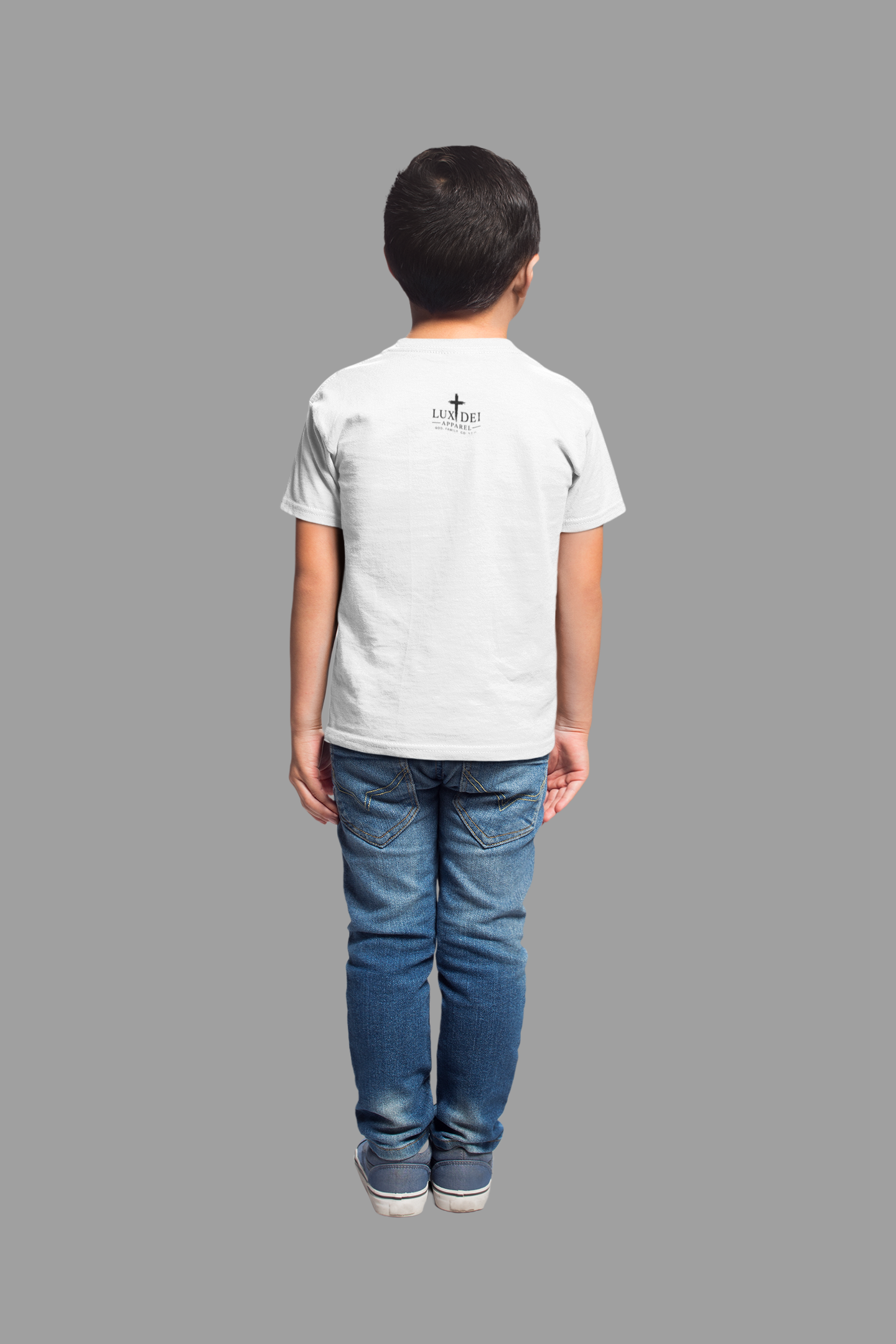 transparent-back-shot-mockup-of-a-kid-wearing-a-t-shirt-a20942.png