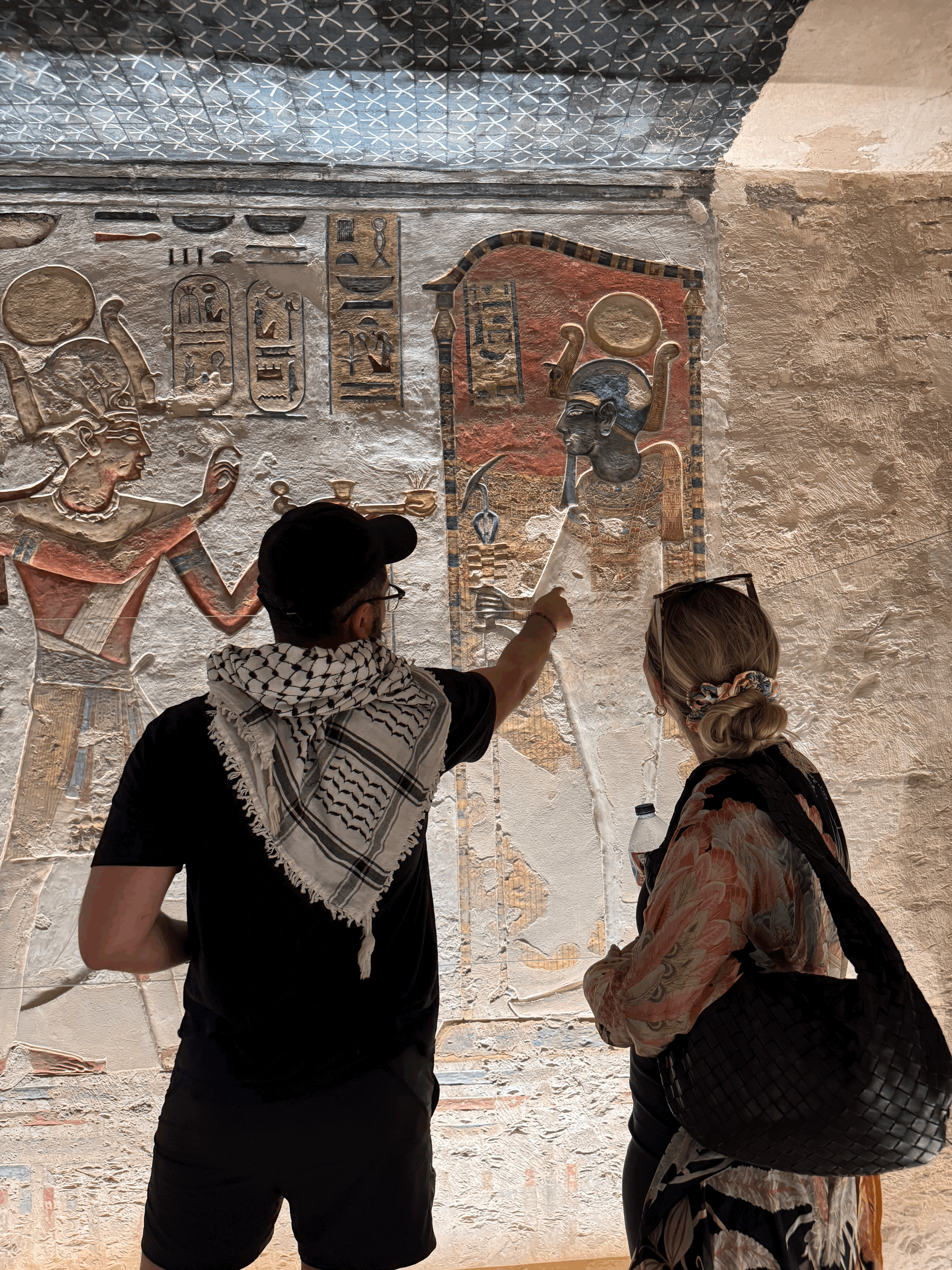 egypt tours with starlight voyages. small group trips to learn to read basic hieroglyphs and egyptian art by abdul dremali and starlight voyages