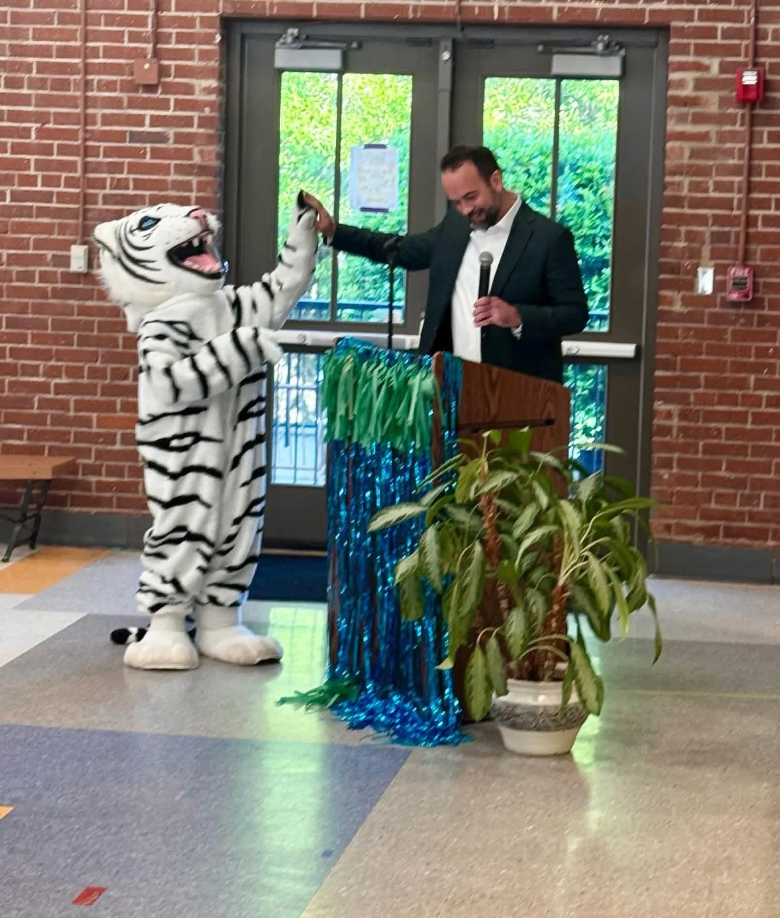 Congratulations to our 2nd-grade students and families for SOARing so HIGH as proud Eagles at Glennwood! Today, we celebrated their accomplishments with our annual moving forth ceremony. It brings us such joy as a community to see these Eagles spread