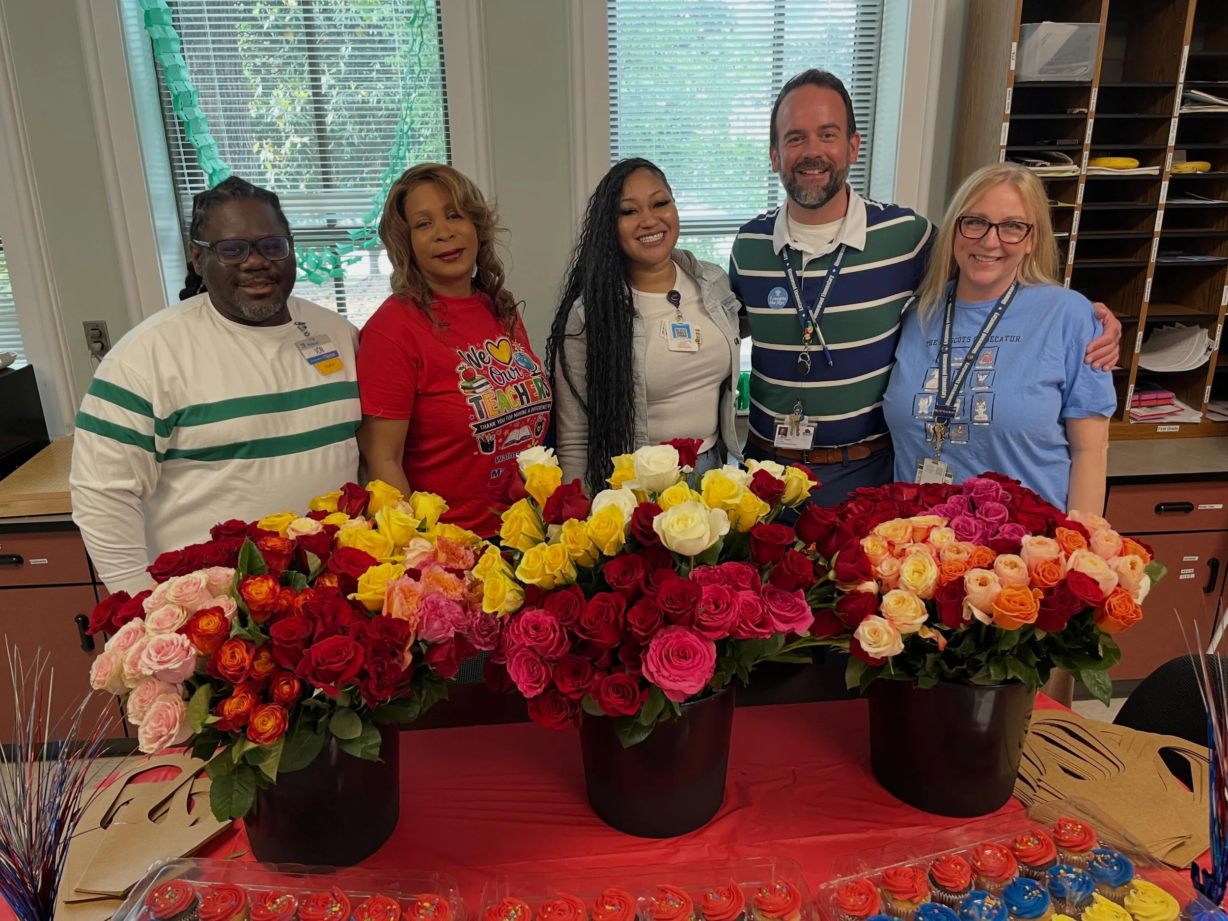 We are grateful for the exceptional appreciation shown by the Walmart at Suburban Plaza, store #3118, to our staff this week! The week included breakfasts, snacks, cute pins and cups, and ended on a wonderful note with a Flower bar offering a gorgeou