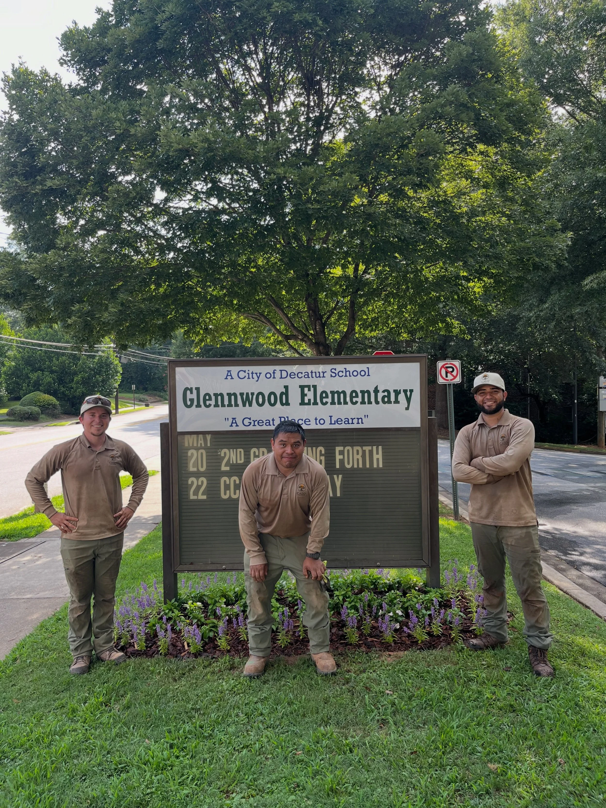 Shout out to the amazing team from @calolandscape that took some 😐 spaces and turned them into 🤩🙌

Thank you Jimmy, Marino, &amp; Kevin for all your hard work! Scroll ➡️➡️ for the before &amp; afters!