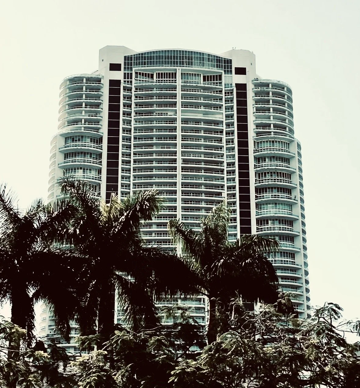 The Santa Maria on Brickell, one of the best construction and design of Miami