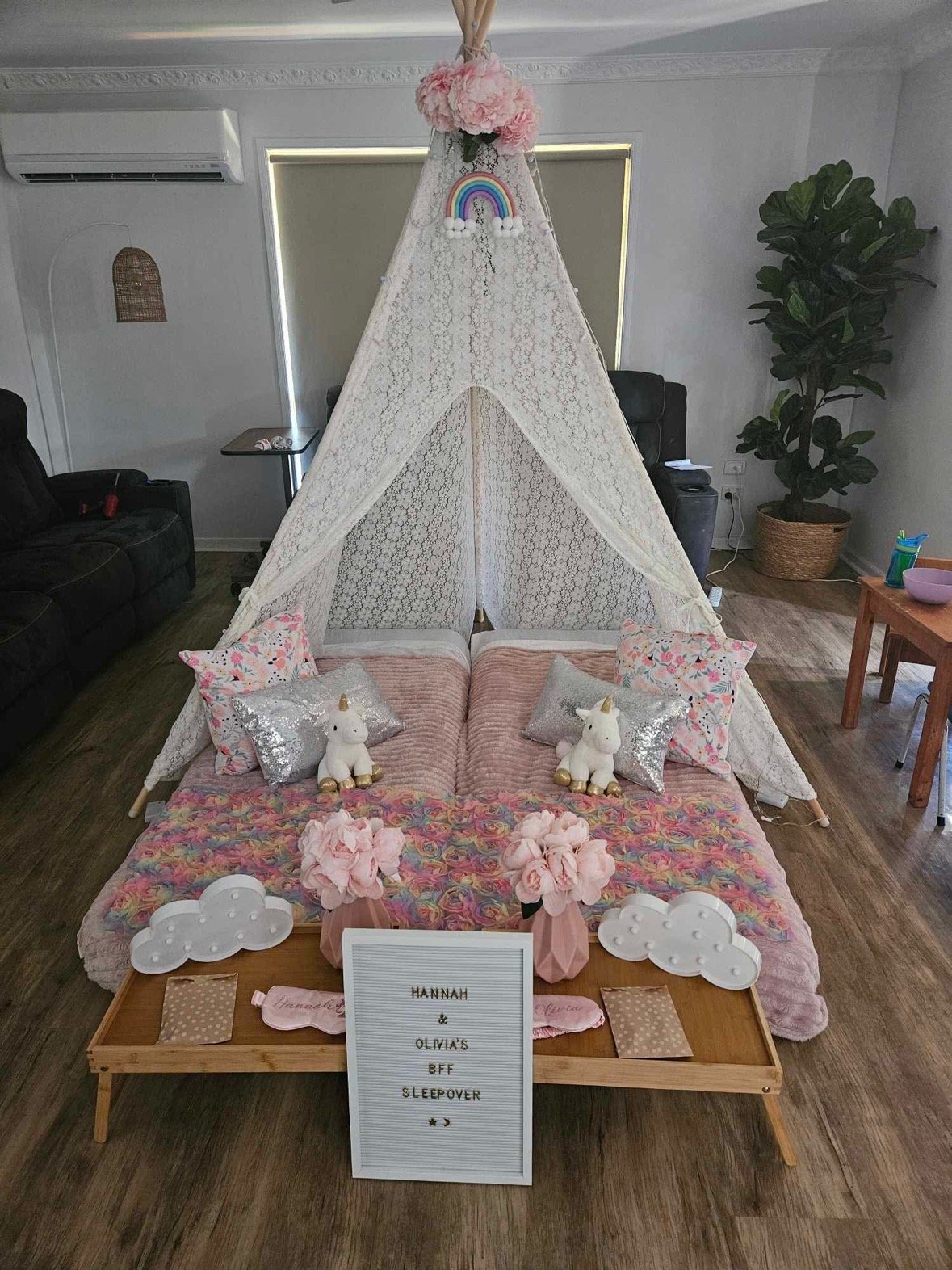 Rainbow Unicorn Best Friend Teepee