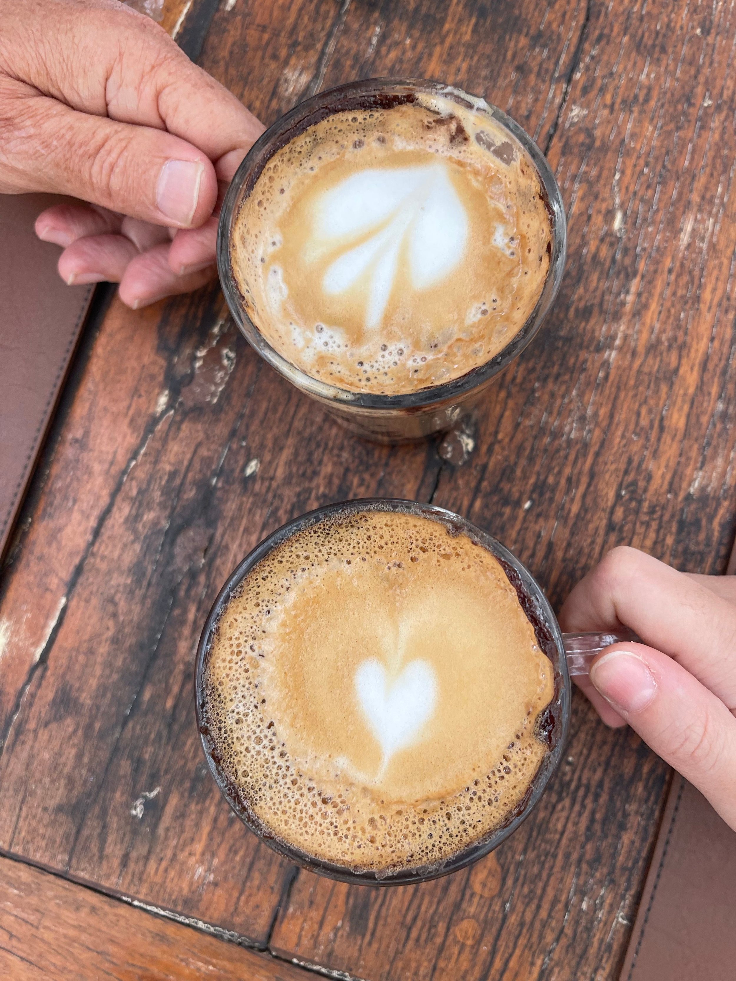 couple drinking coffee