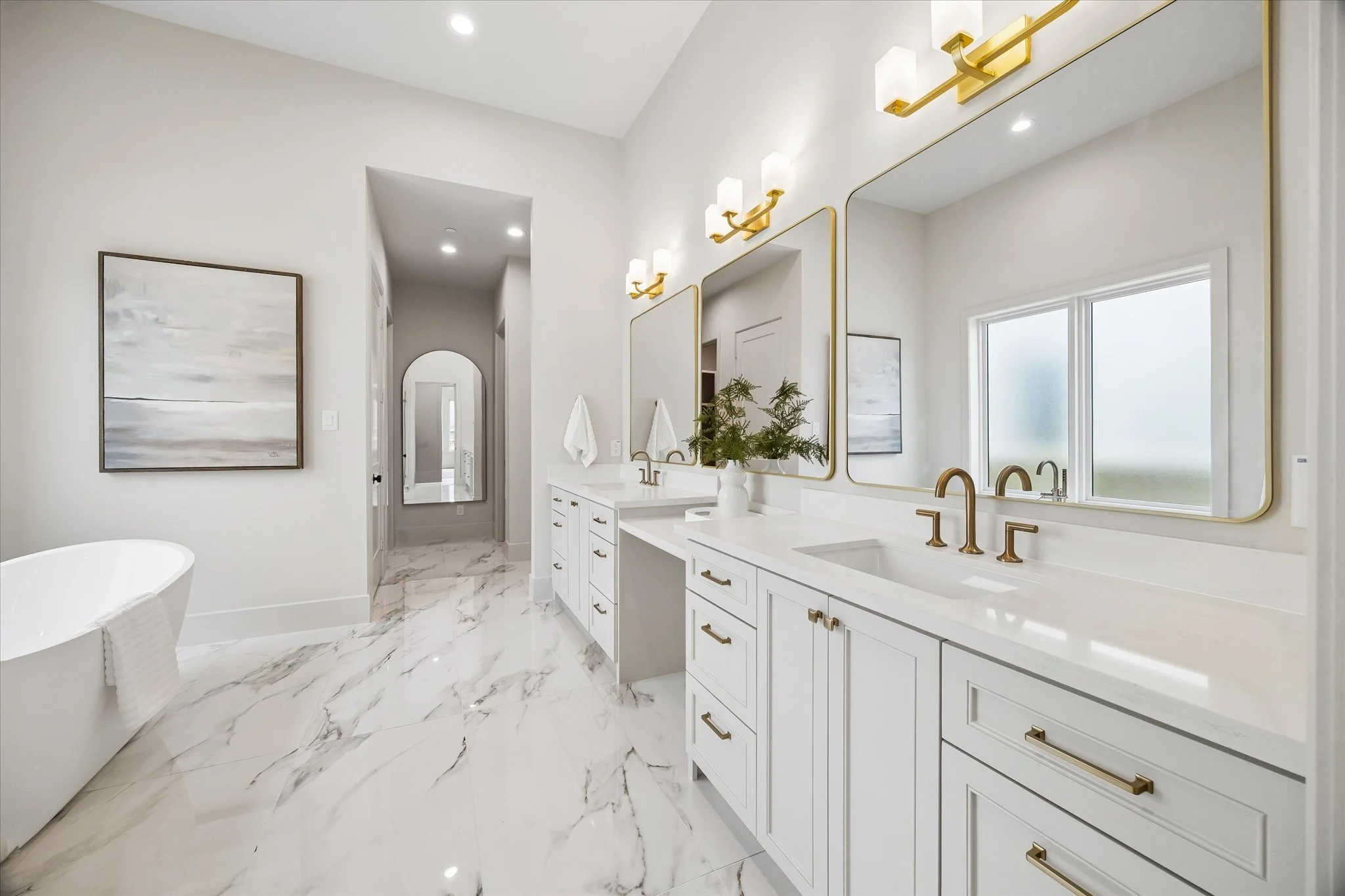 Luxurious Bathroom
