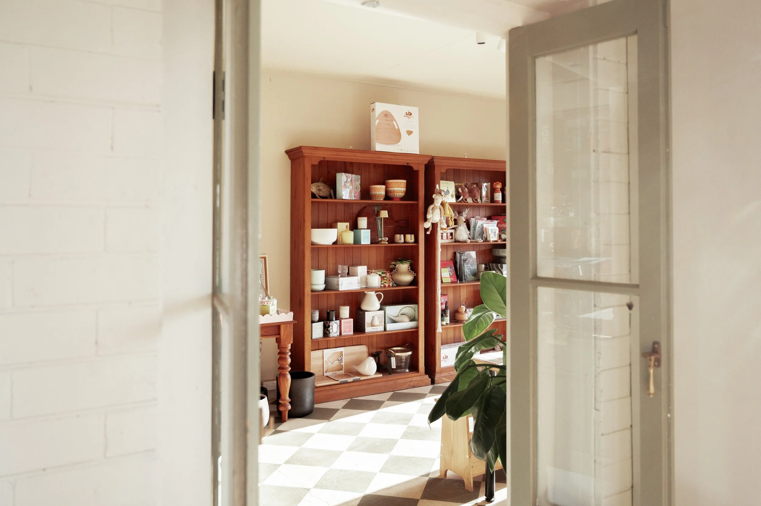 VERANDAH-octobercollection_67.jpg