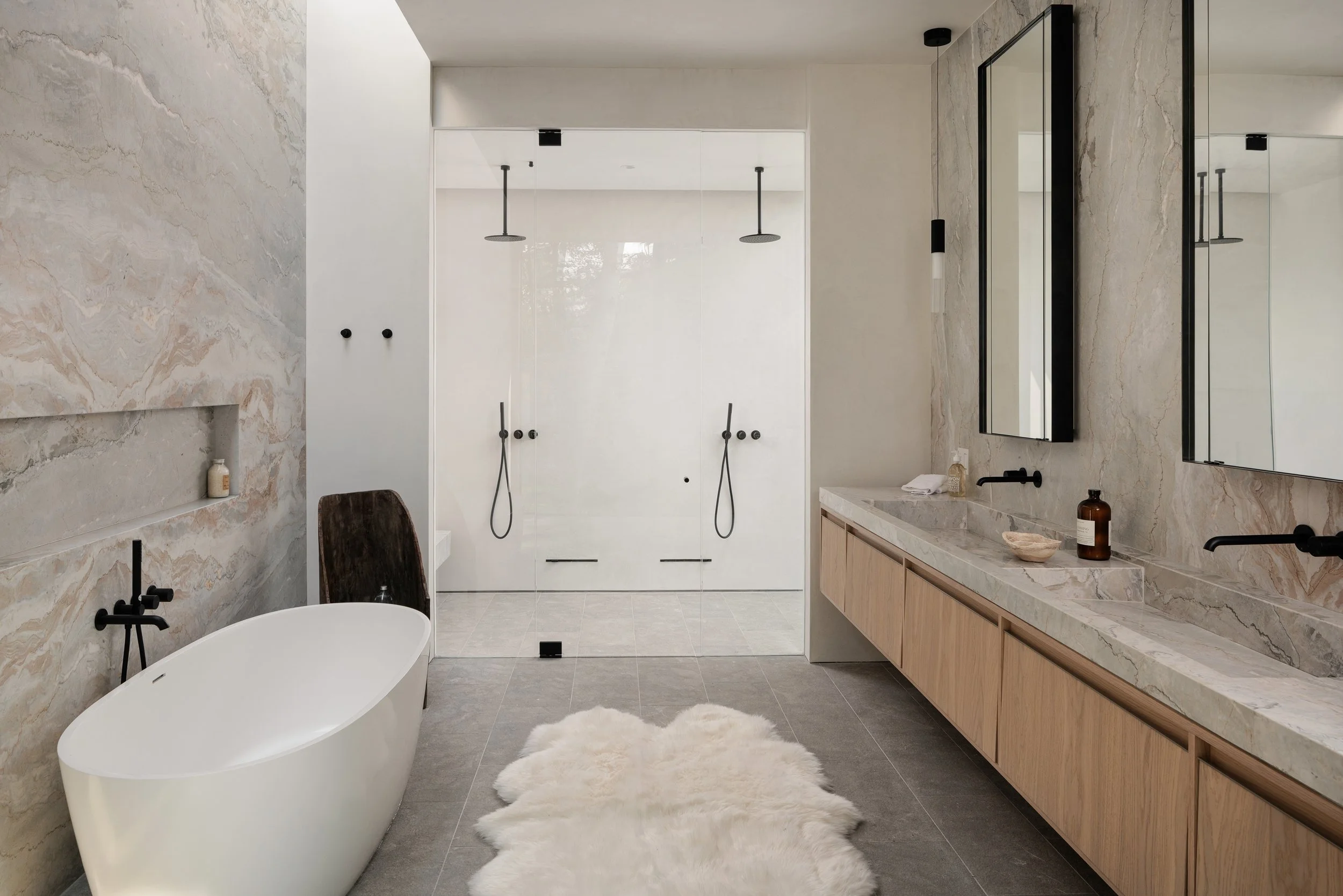 Primary Bathroom 1.jpg