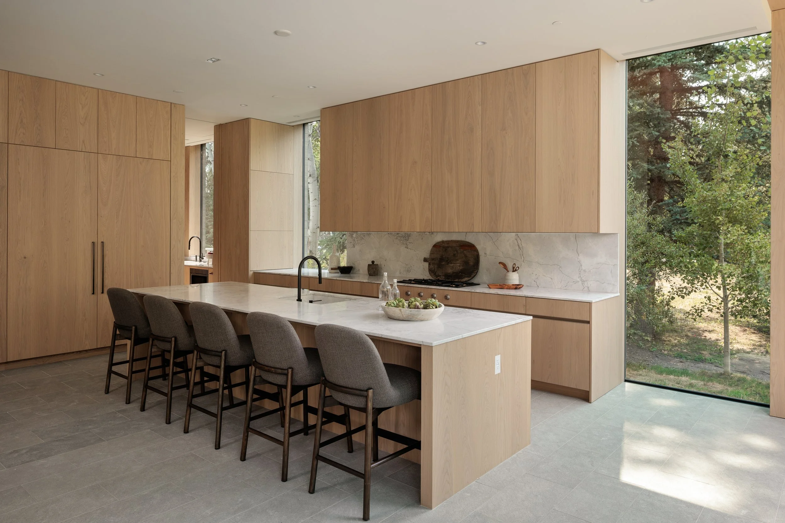 Kitchen 2.jpg