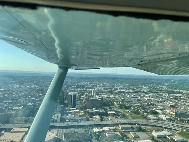 My office has the best view!🛩 #flight #flighttraining #pilotlife