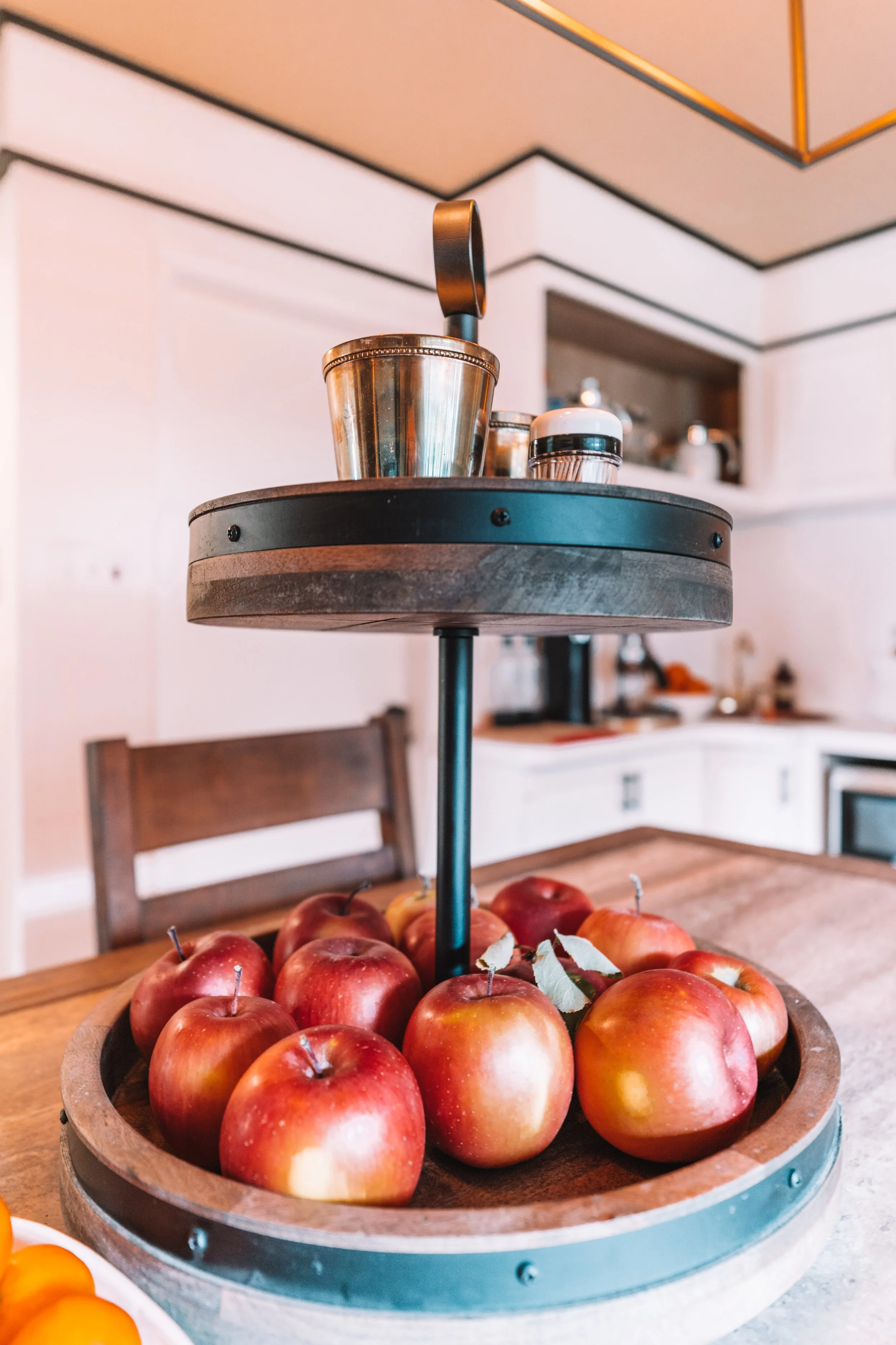 Fresh apples in the kitchen