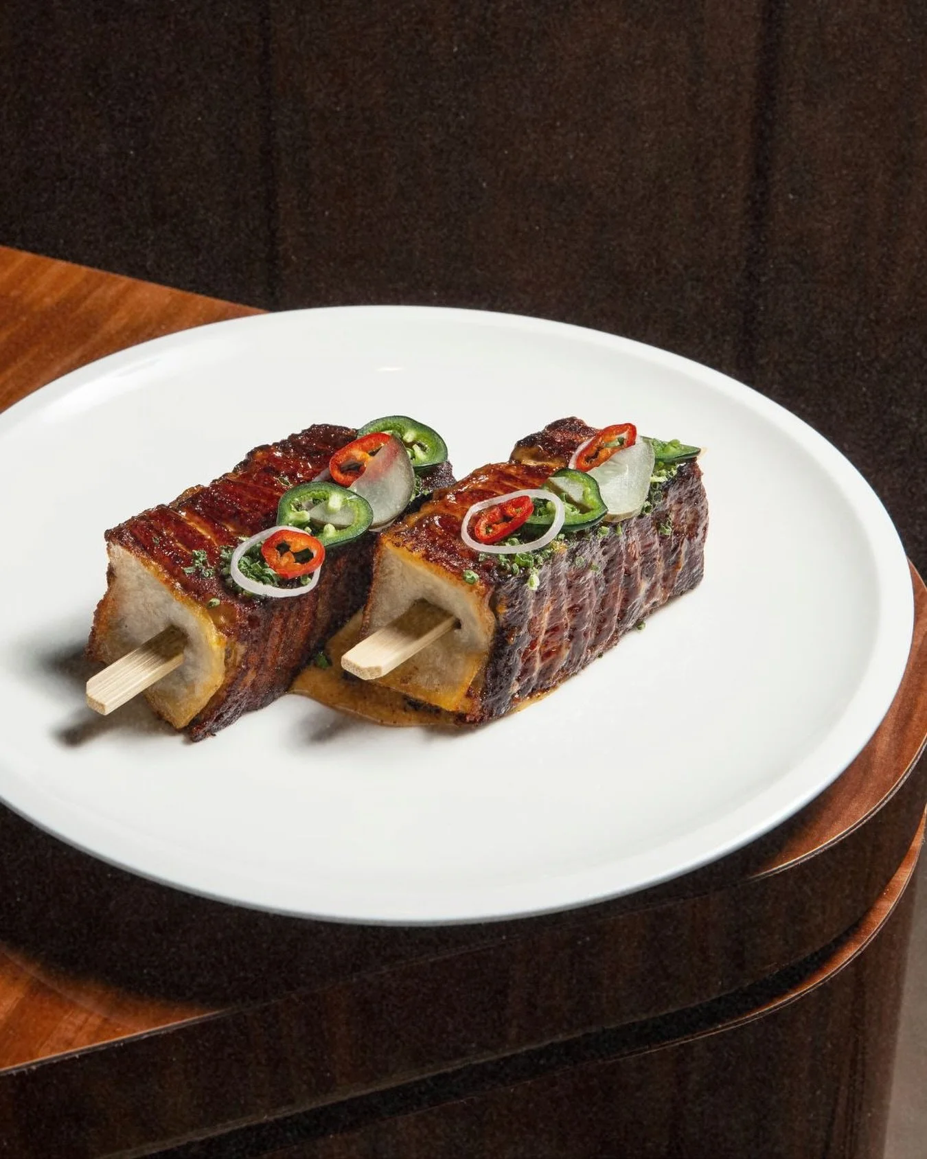 Our Mini Cheeseburger Skewers bring together a juicy beef patty, melted cheddar, and our signature house sauce in a bite-sized creation that&rsquo;s familiar, satisfying, and made for sharing.

Reservations are now open via the link in our bio.
Join 