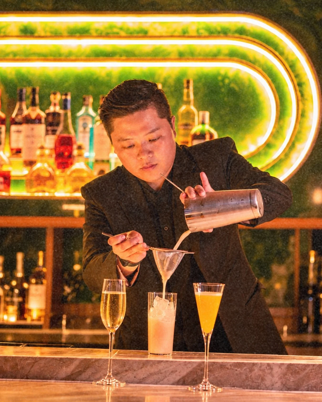 A little something special in every pour. 🍸

From the first shake to the finishing touch, every cocktail at Xava Skybar is crafted with care, creativity and attention to detail.

Find your favourite, settle in and let us take care of the rest.

Rese