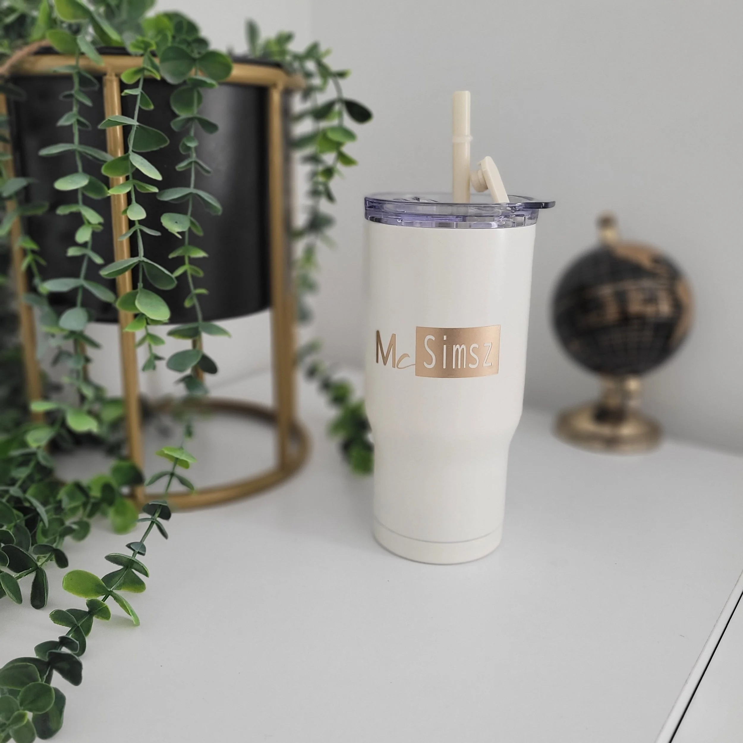 Personalized Insulated Stainless Steel Leakproof Tumbler with Straw – Custom Name Travel Cup (20 oz)