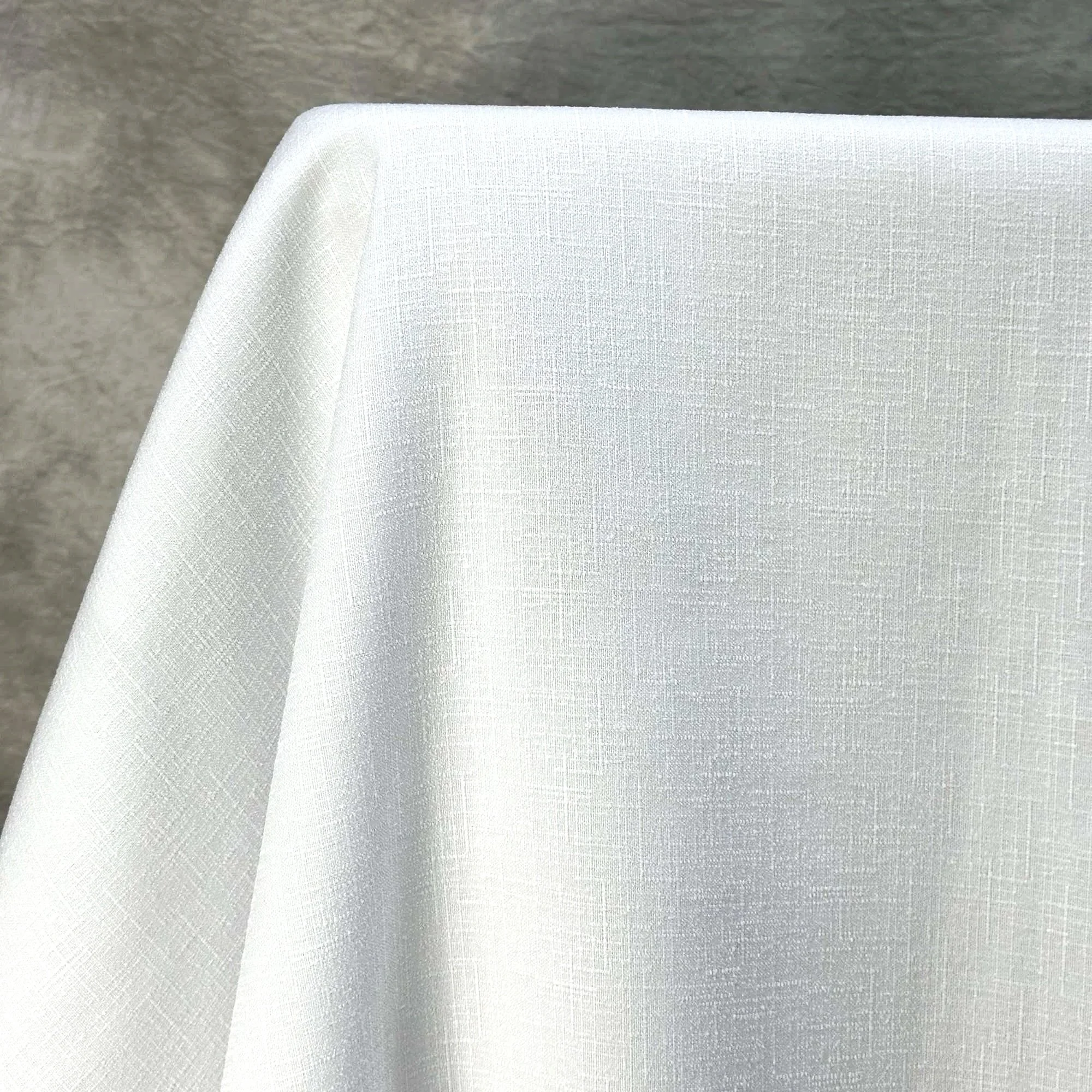 white-linen-mix-tablecloth-01.jpg