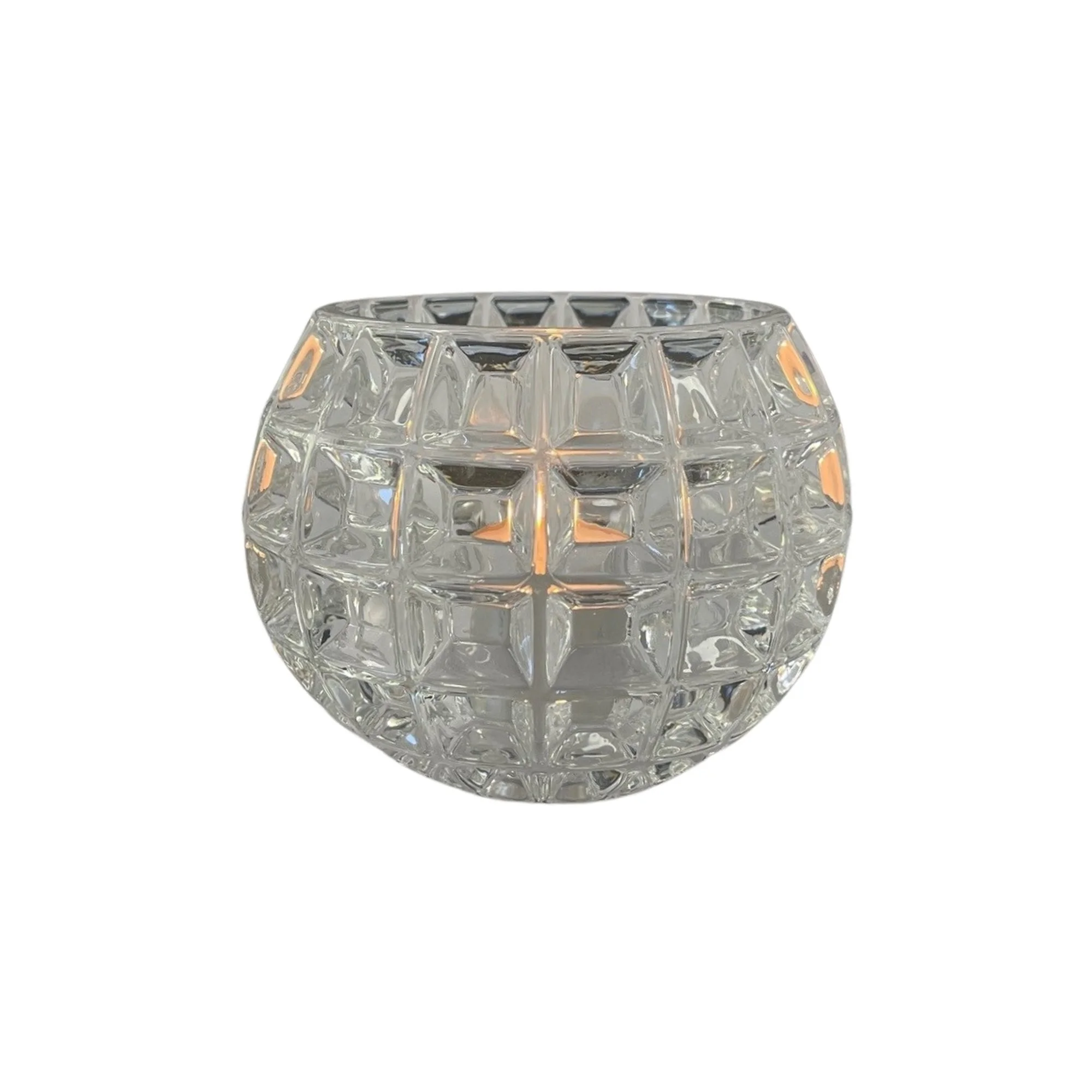 candle-holder-square-cut-01.jpg