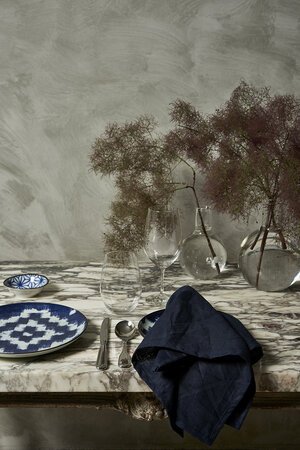 midnight-blue-linen-napkin-02.jpg