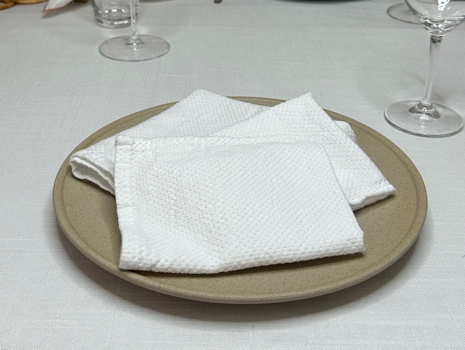 waffle-weave-hand-towel-01.jpg