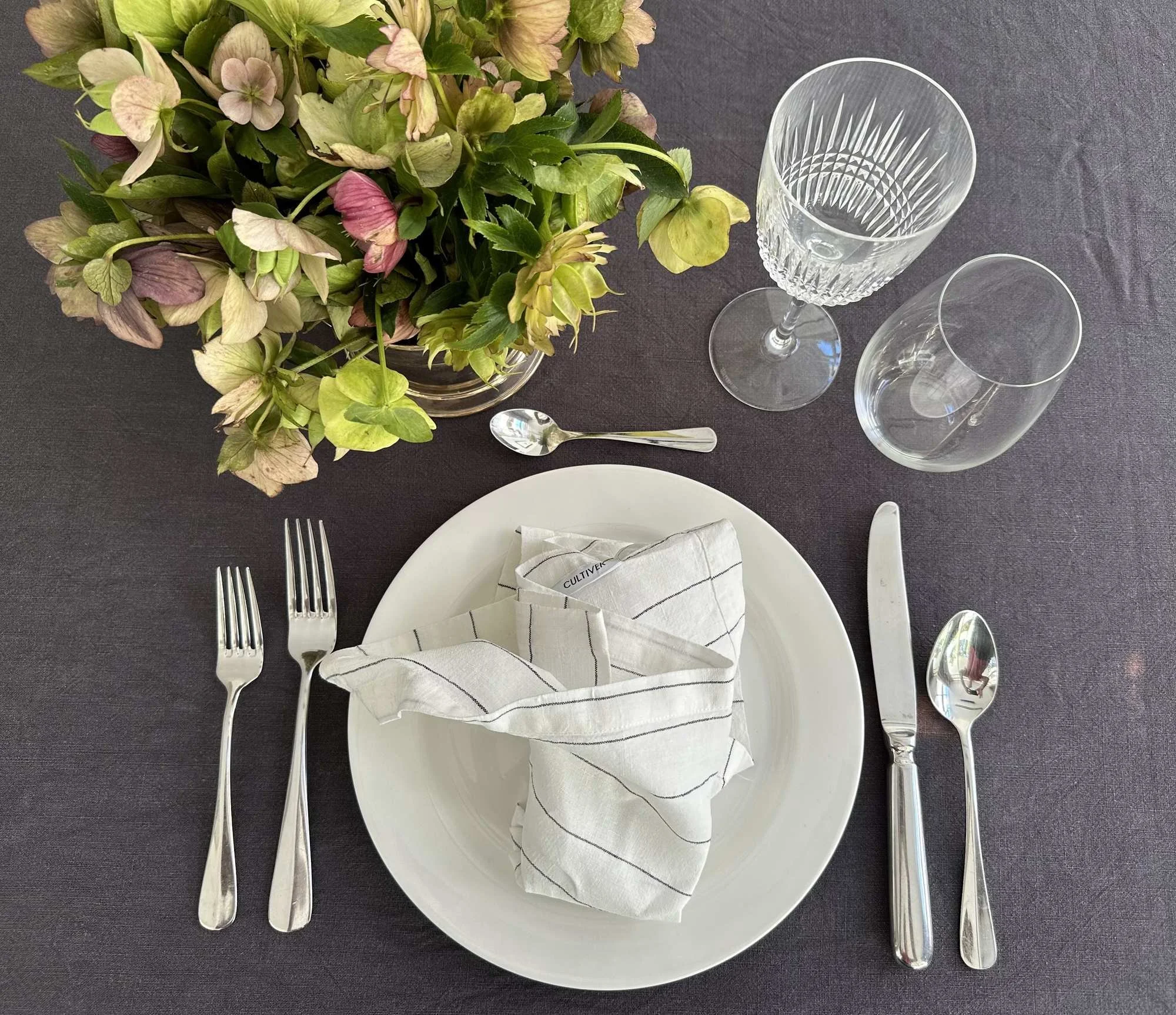 pencil-stripes-napkin-02.jpg