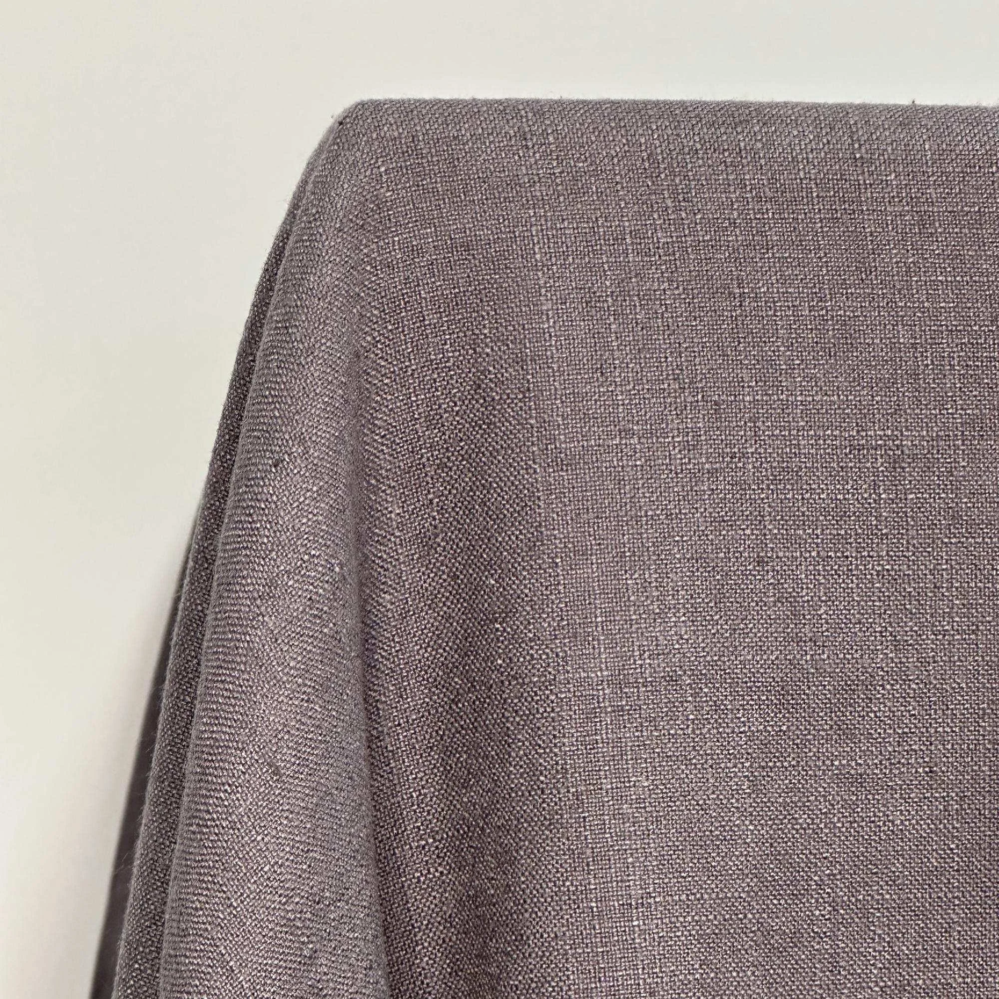 charcoal-linen-mix-tablecloth-01.jpg