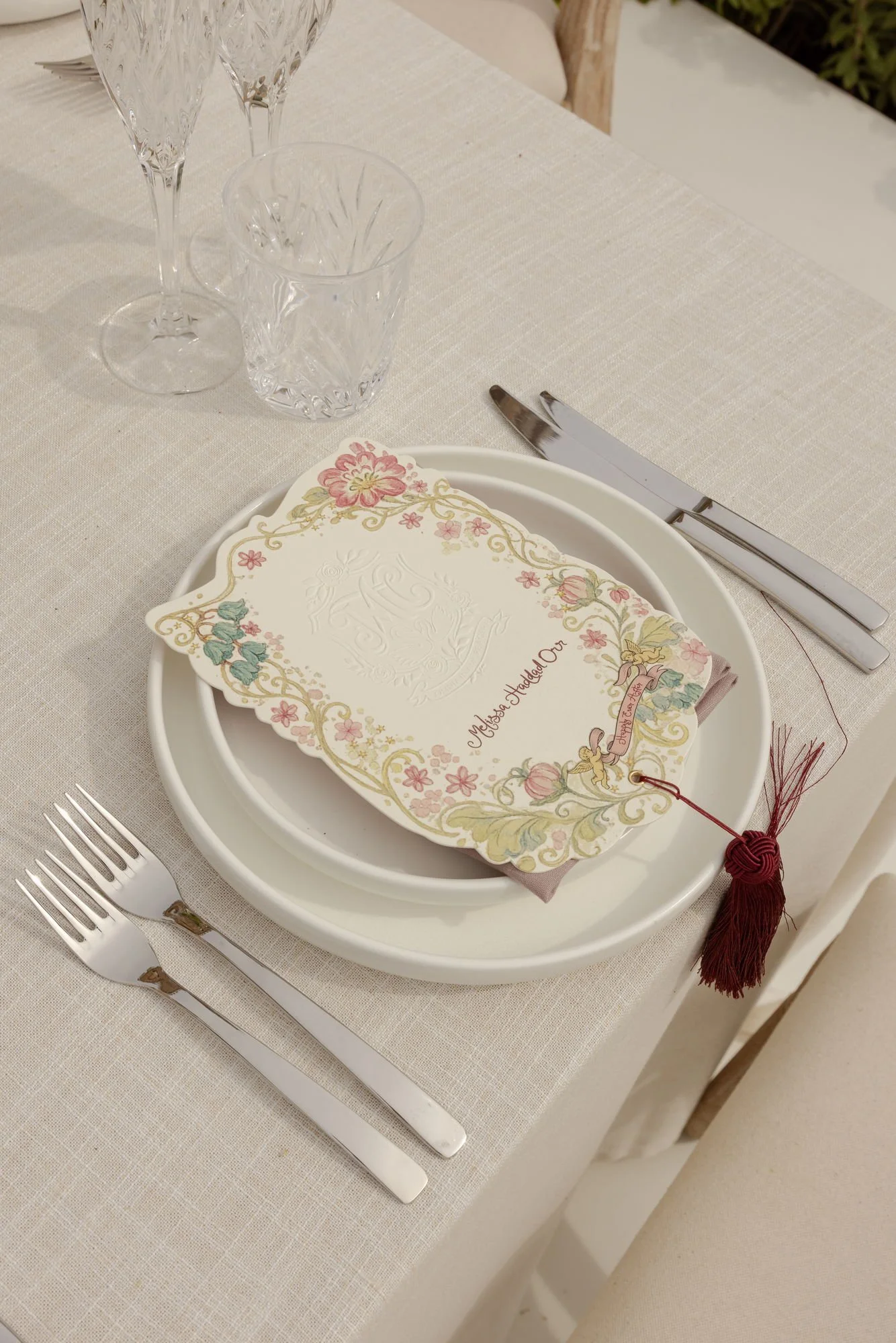 belgian-linen-tablecloth-04.jpg
