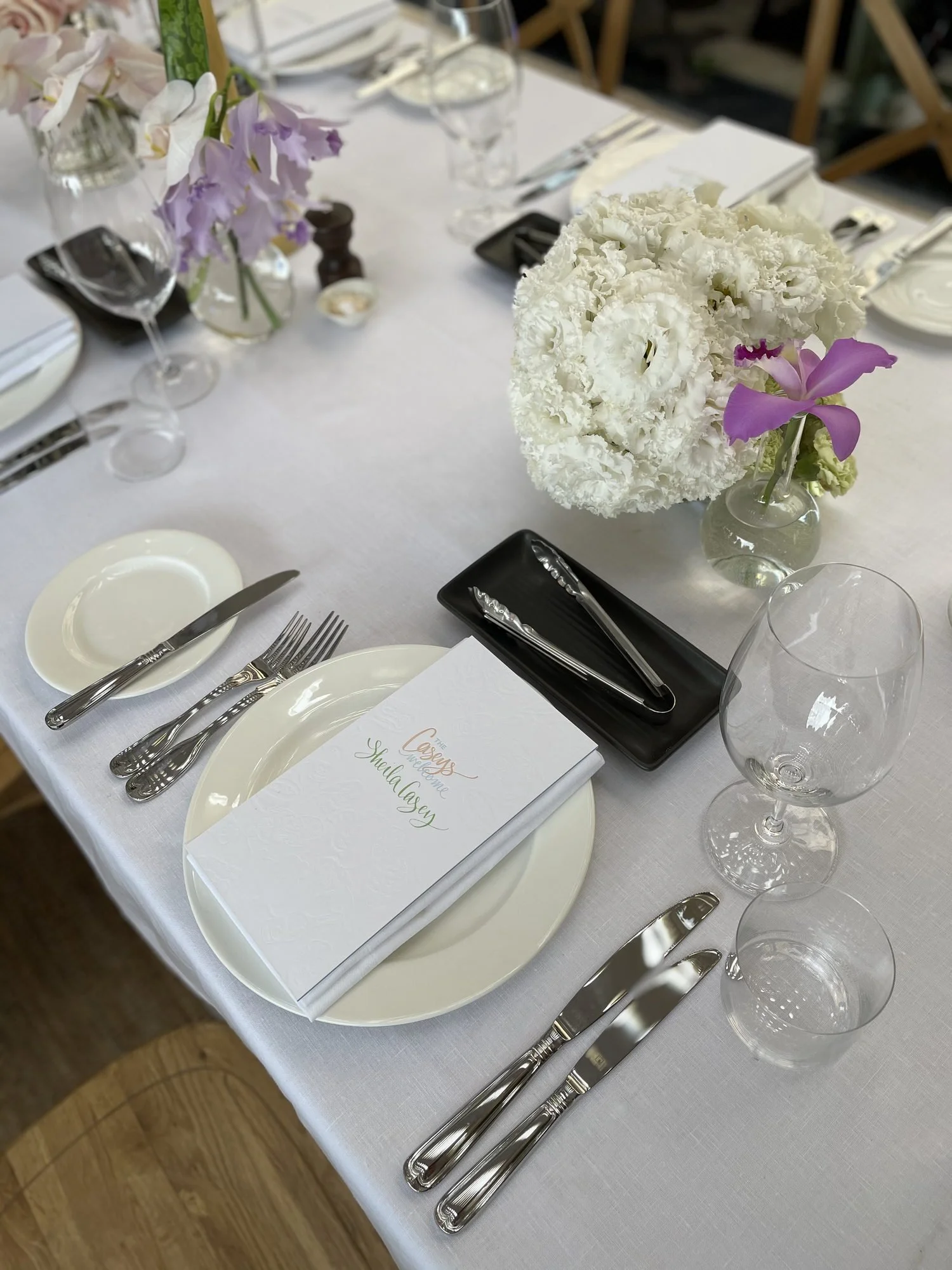 white-linen-mix-tablecloth-04.jpg