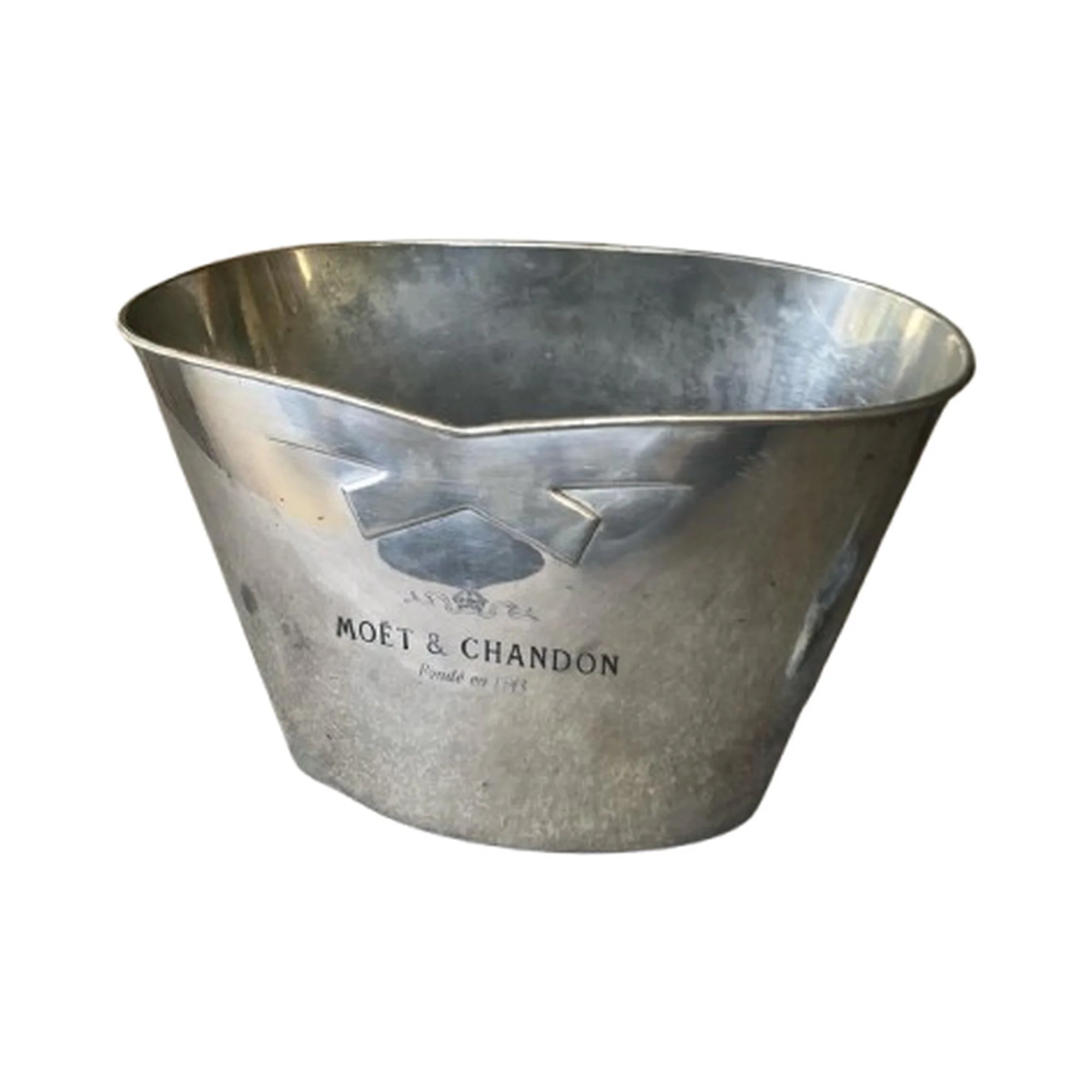 champagne-bucket-moet-chandon-04.jpg