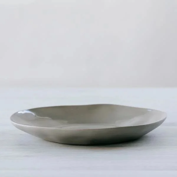 flax-main-plate-grey-02.jpg