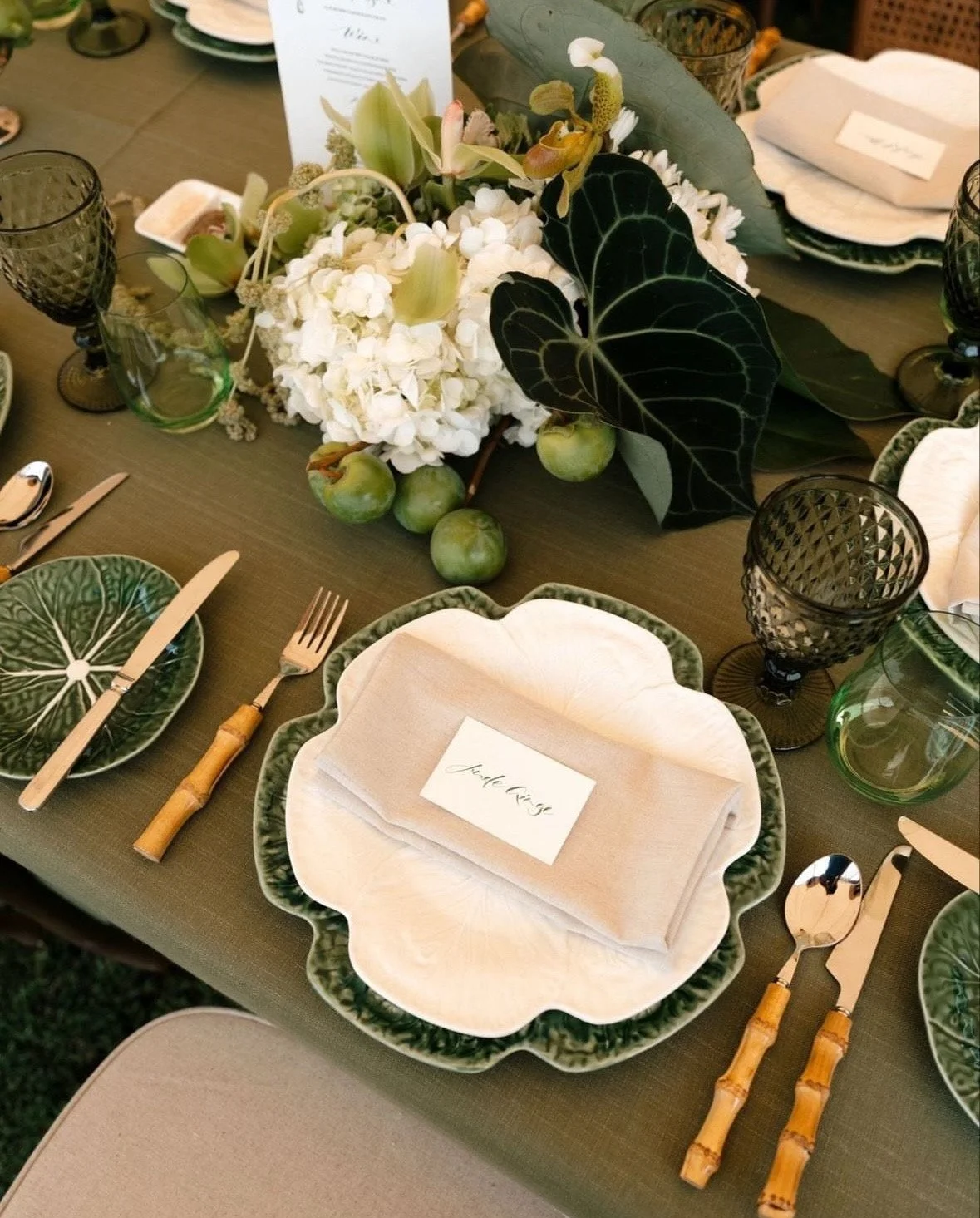 cabbage-leaf-green-side-plate-02.jpg