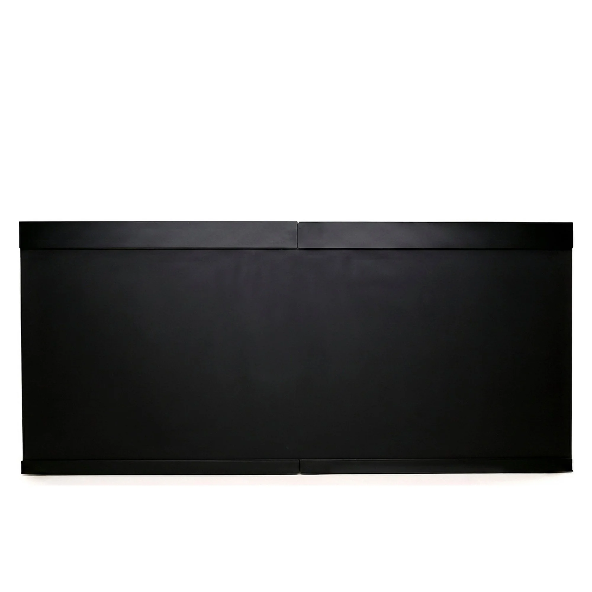 black-bar-with-black-facade-01.jpg